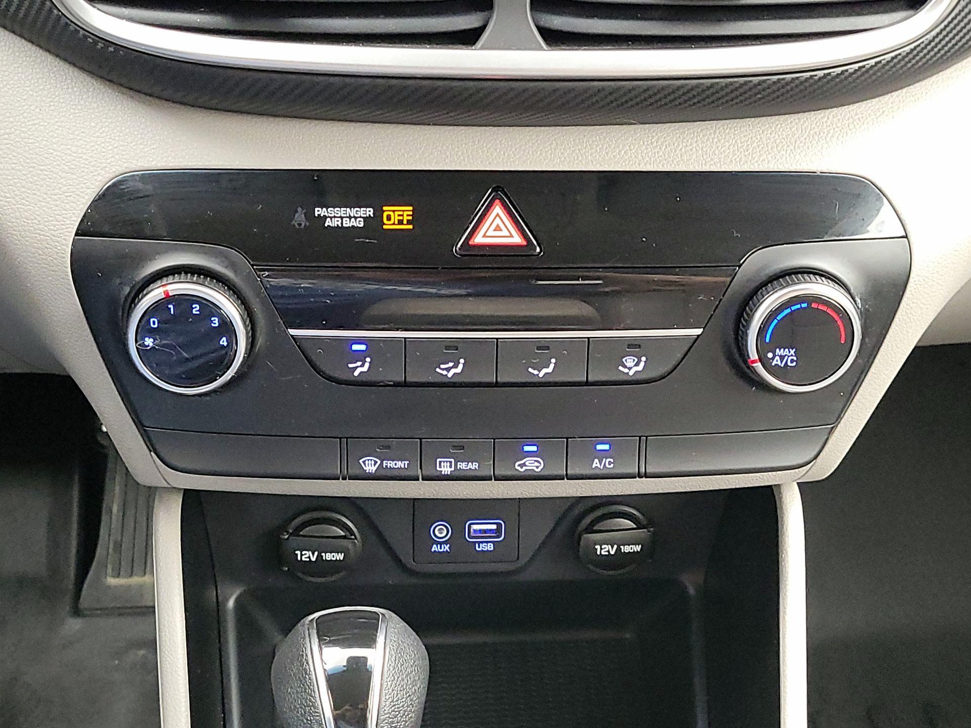 Thumbnail: 2019 Hyundai Tucson - 16