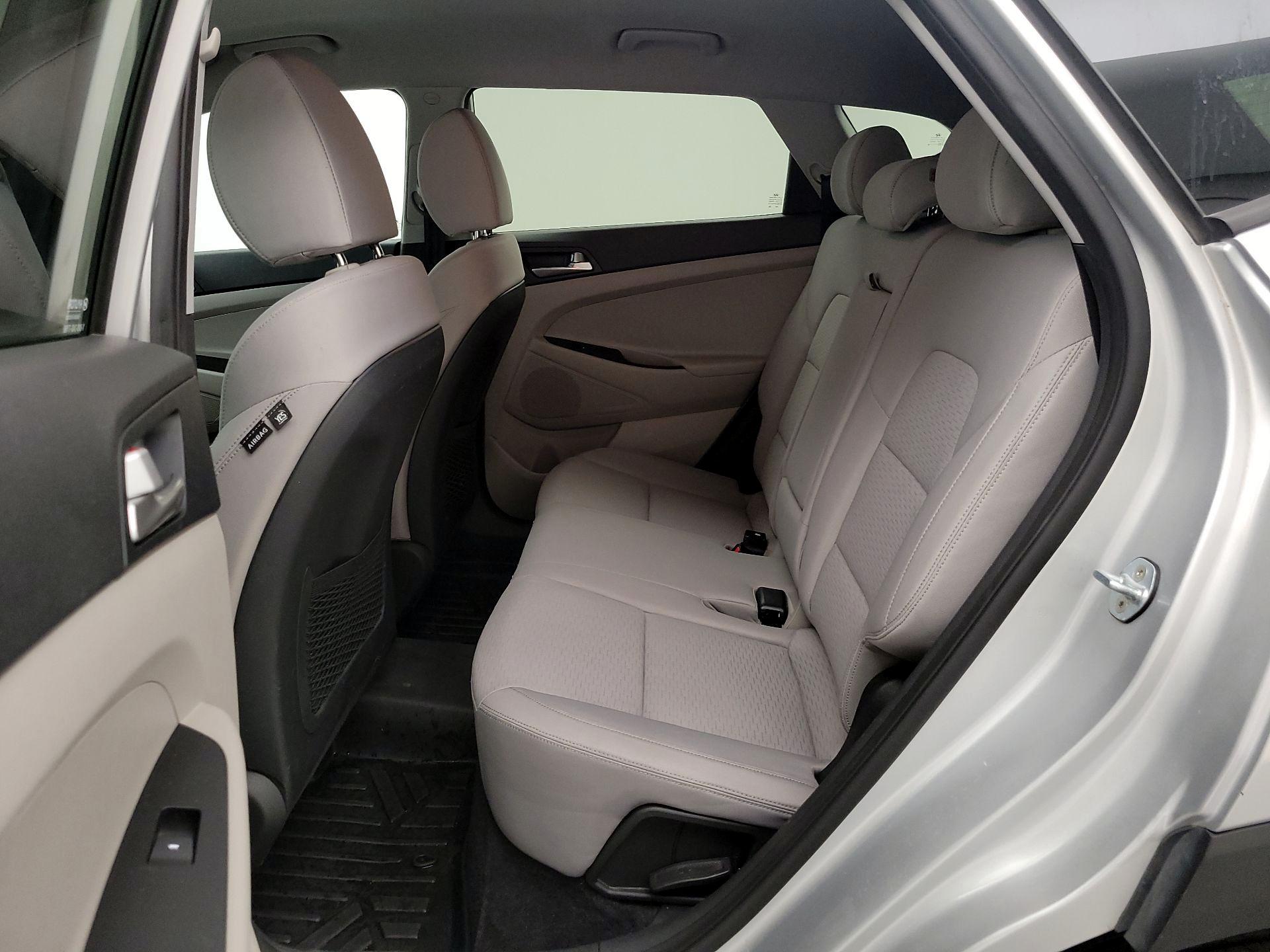 Thumbnail: 2019 Hyundai Tucson - 19