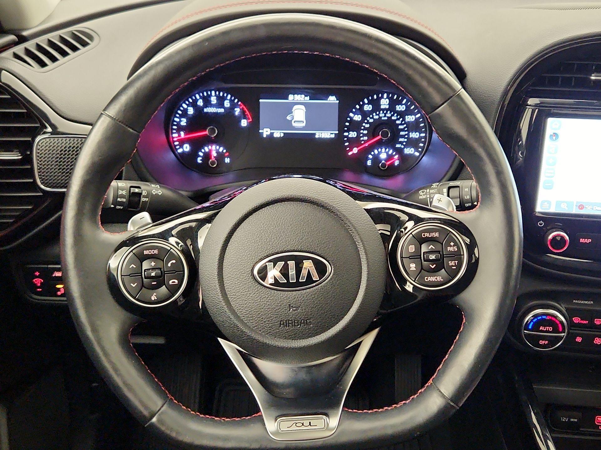 Thumbnail: 2021 Kia Soul - 10