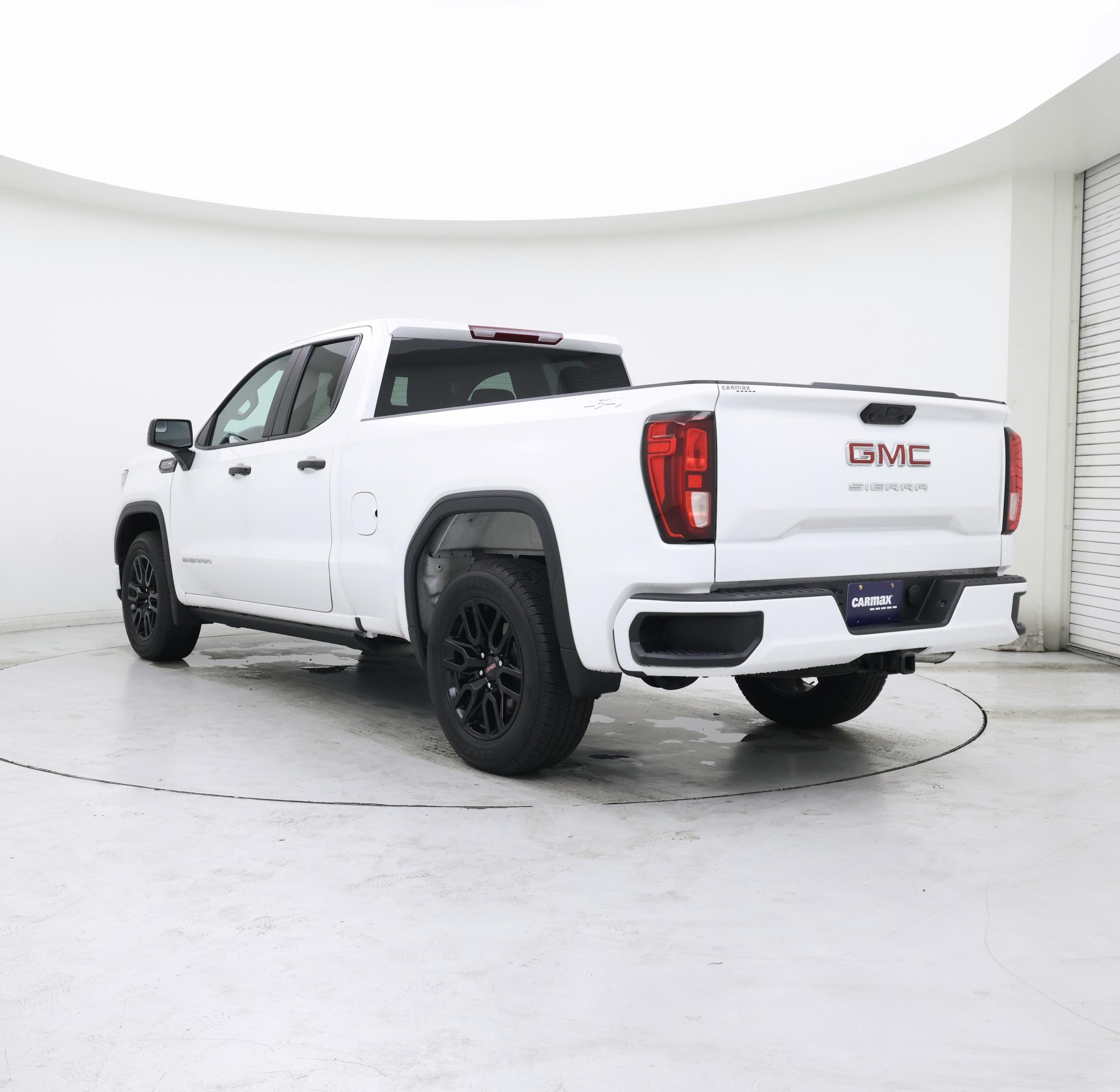 Thumbnail: 2025 GMC Sierra 1500 - 2