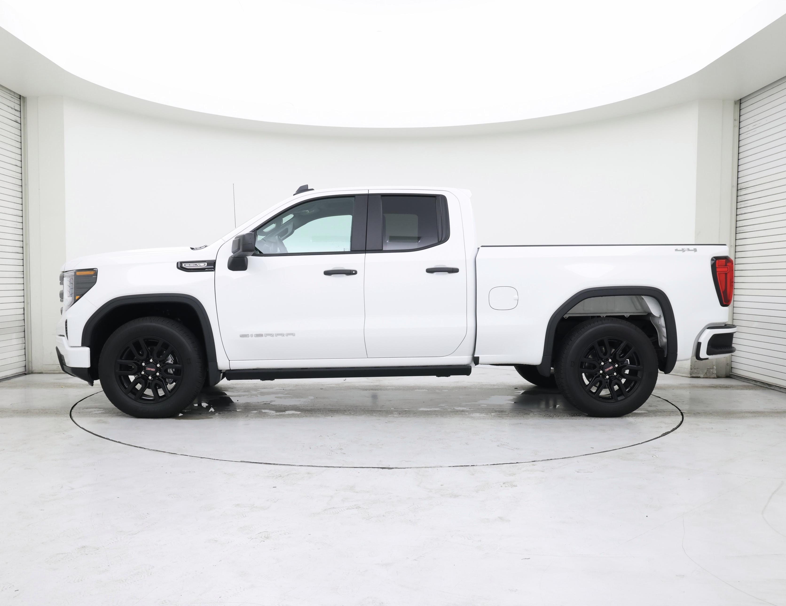 Thumbnail: 2025 GMC Sierra 1500 - 3