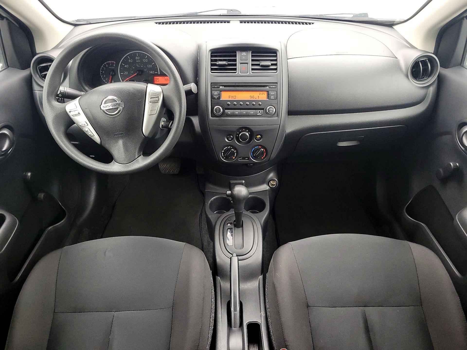 Thumbnail: 2018 Nissan Versa - 9