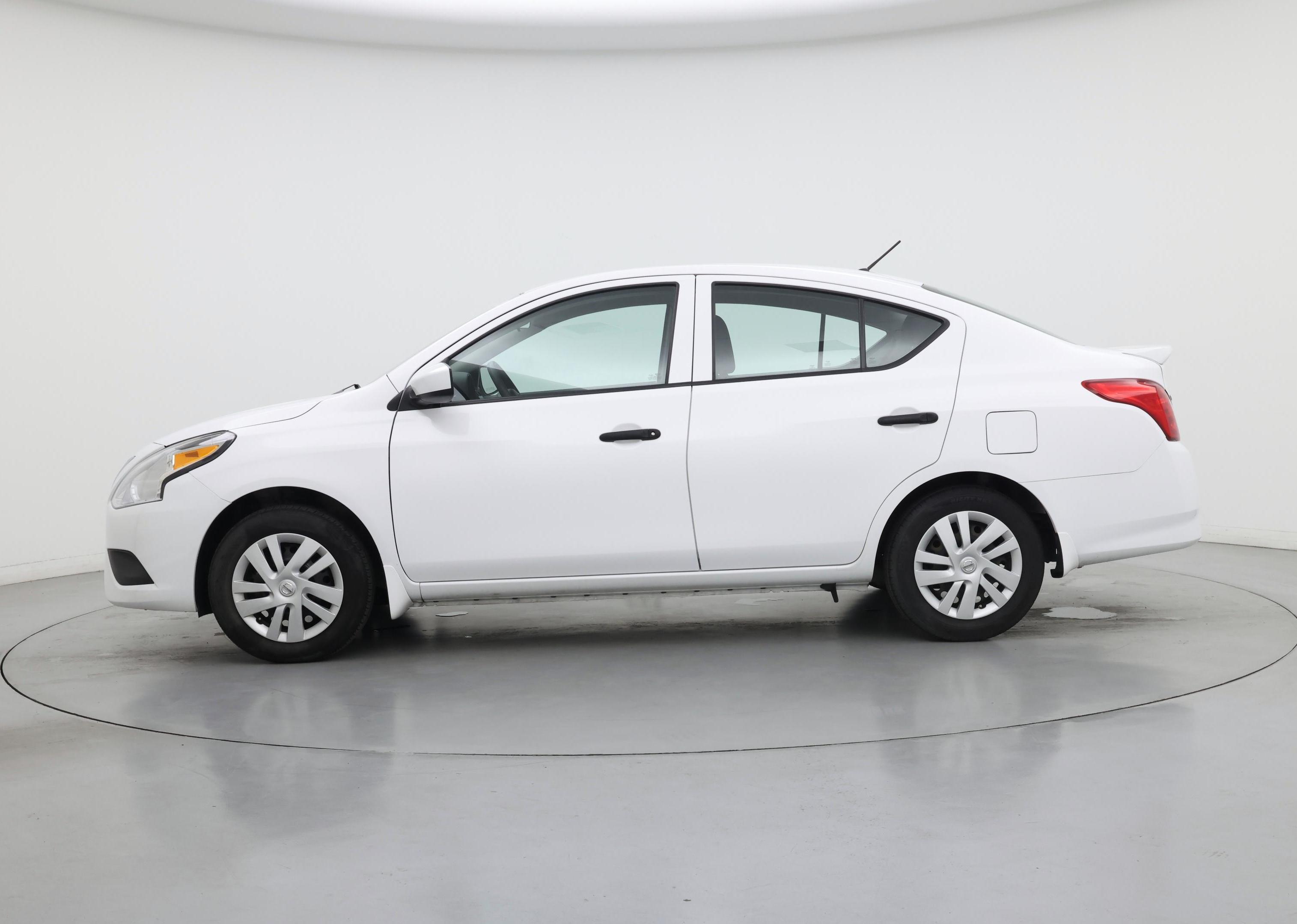 Thumbnail: 2018 Nissan Versa - 3