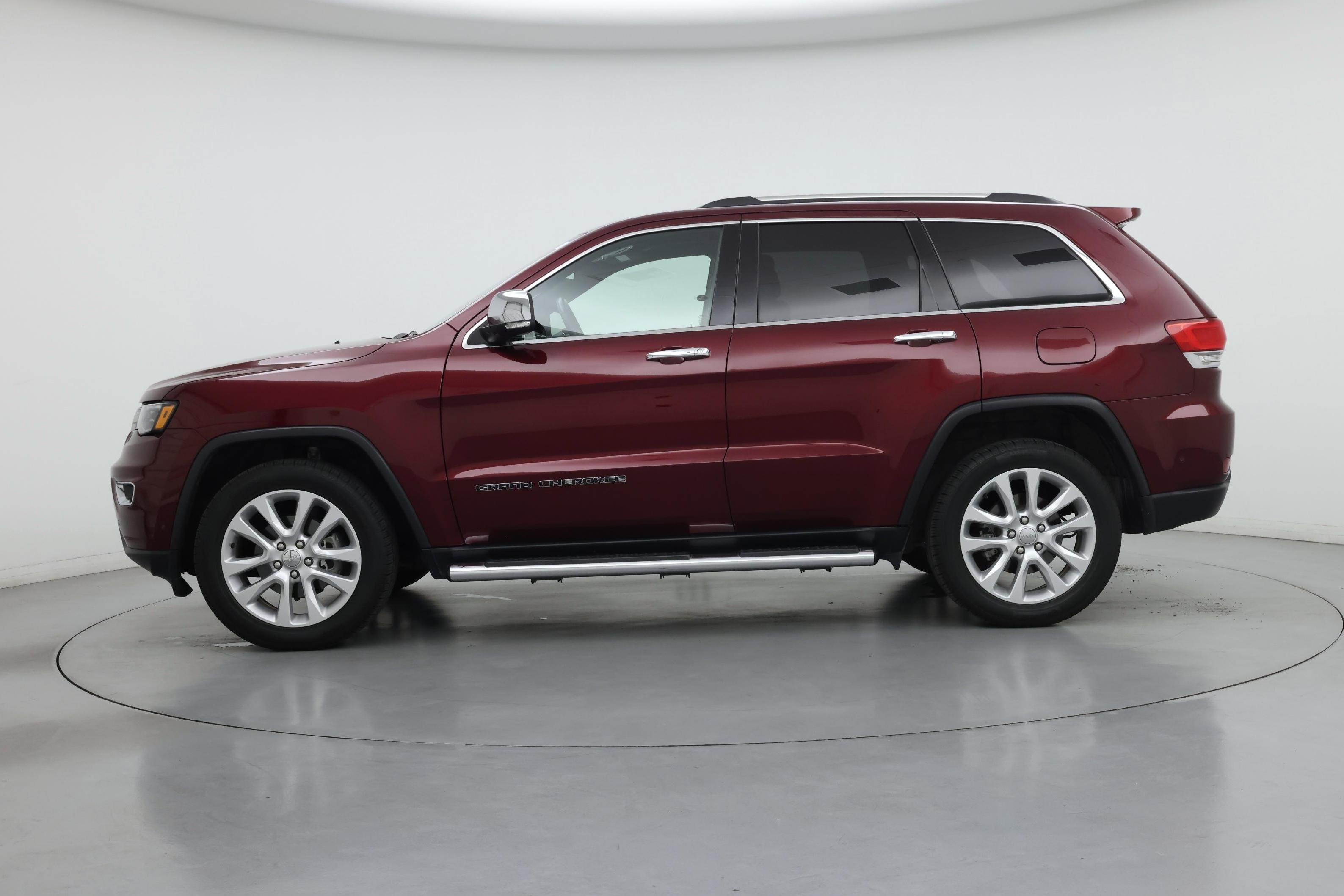 Thumbnail: 2017 Jeep Grand Cherokee - 3