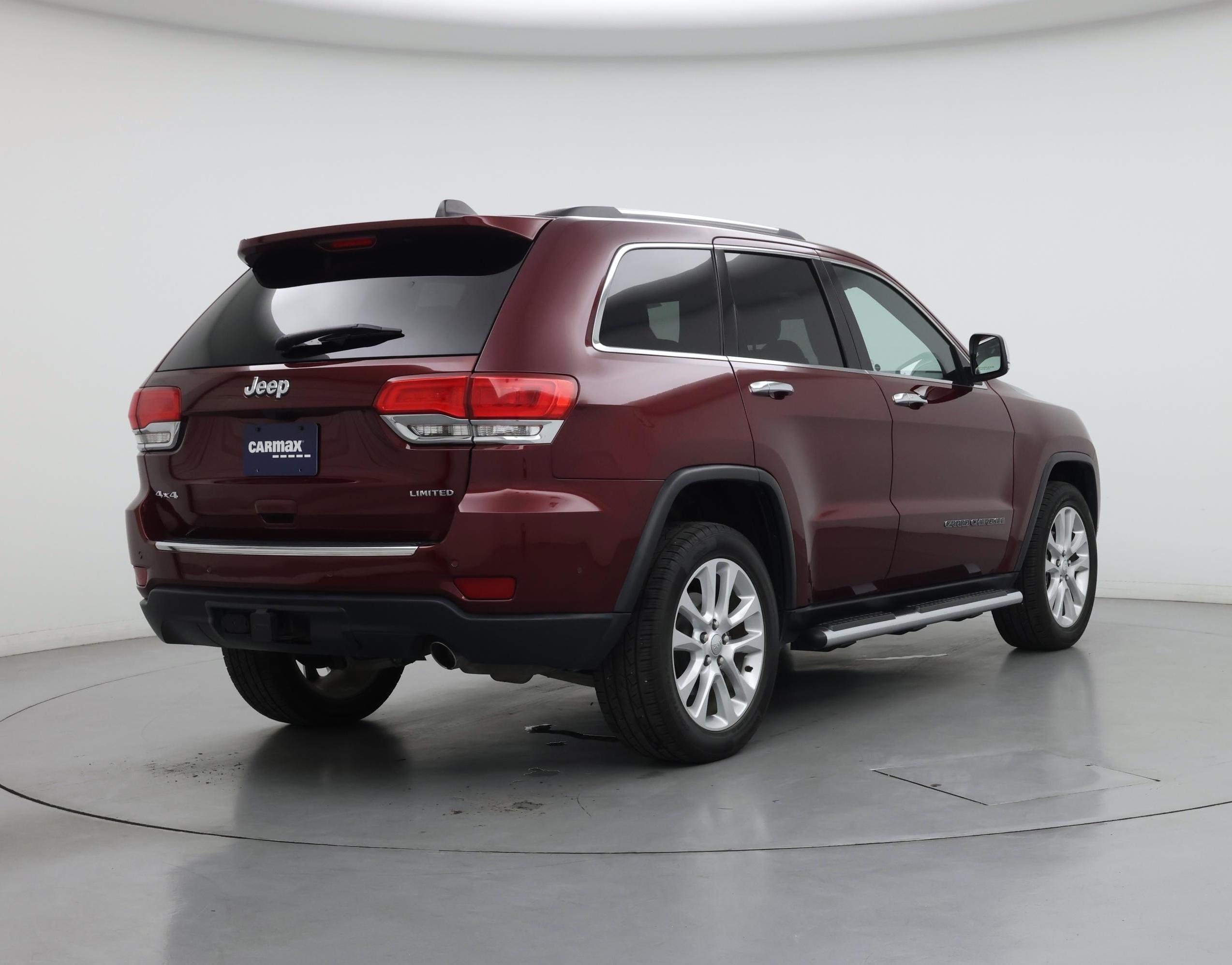 Thumbnail: 2017 Jeep Grand Cherokee - 8