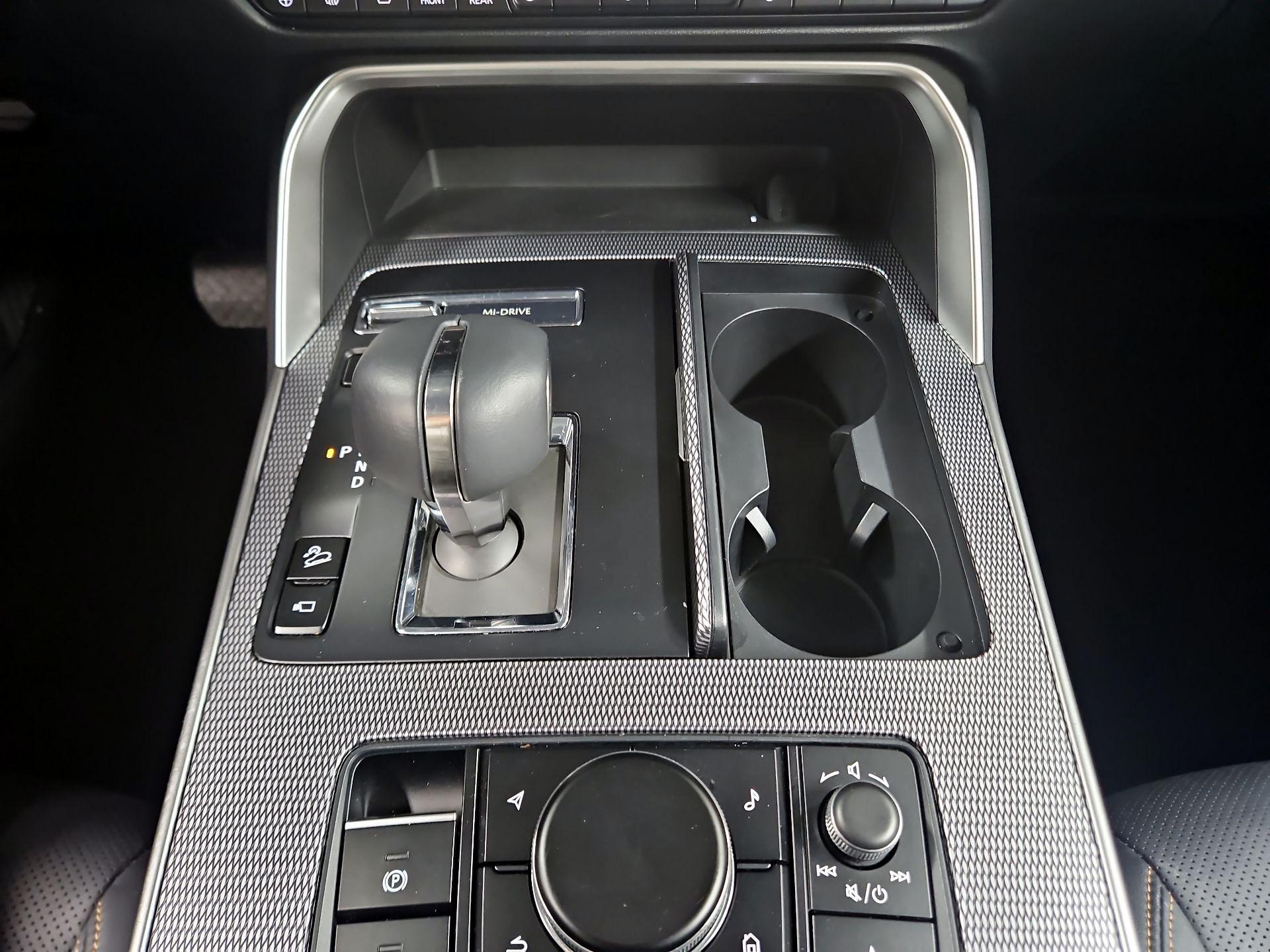 Thumbnail: 2024 Mazda CX-90 - 17