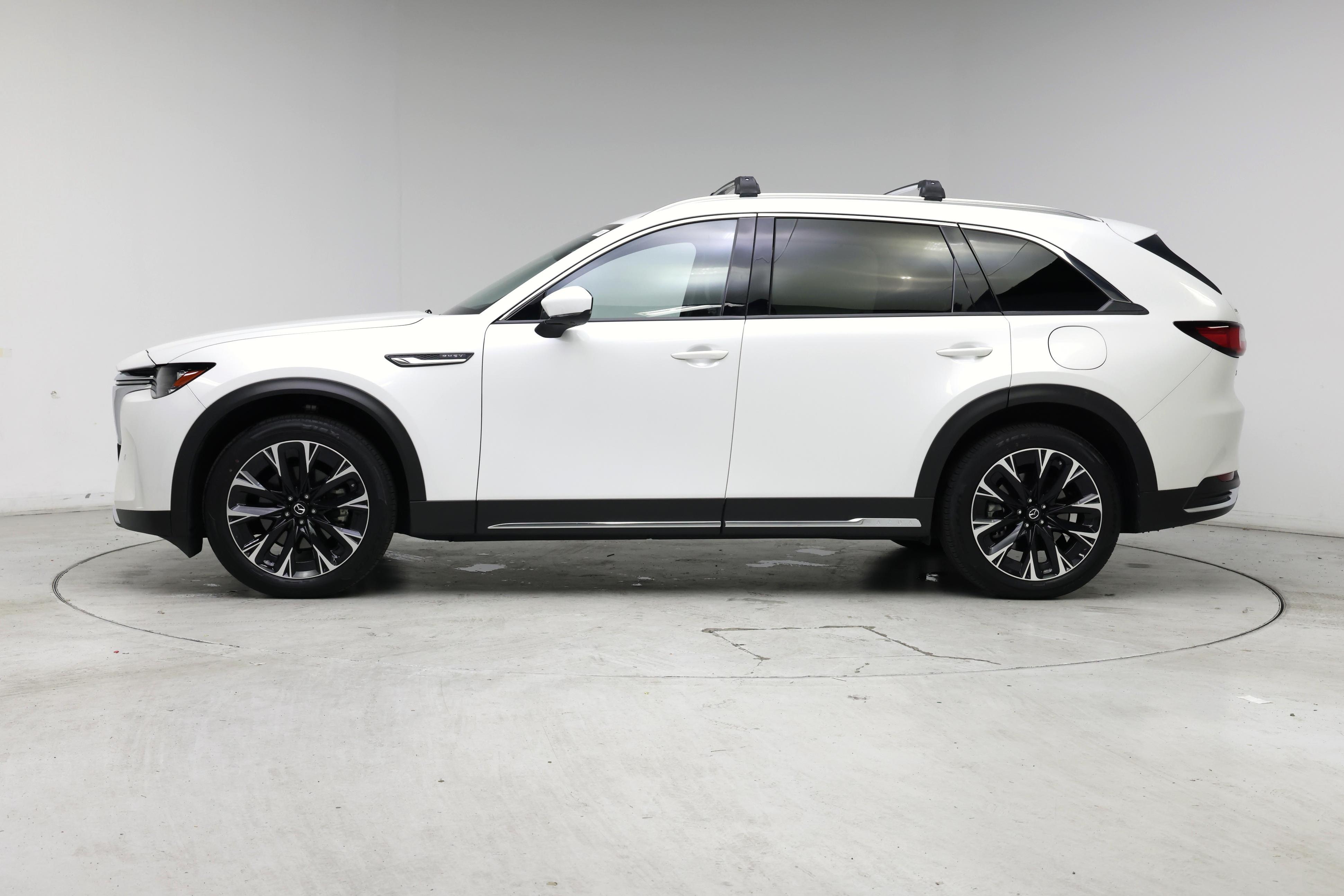 Thumbnail: 2024 Mazda CX-90 - 3