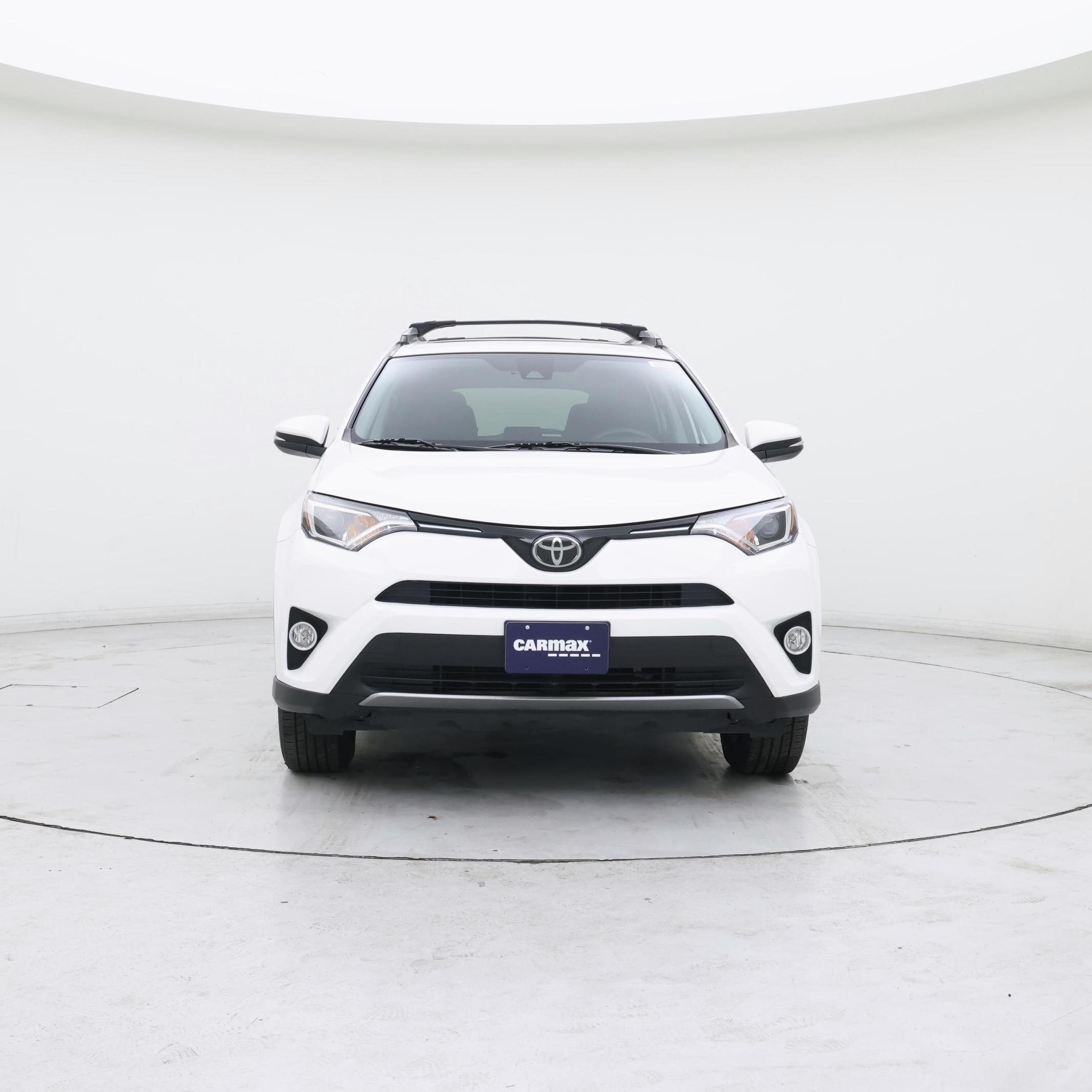 Thumbnail: 2018 Toyota RAV4 - 5