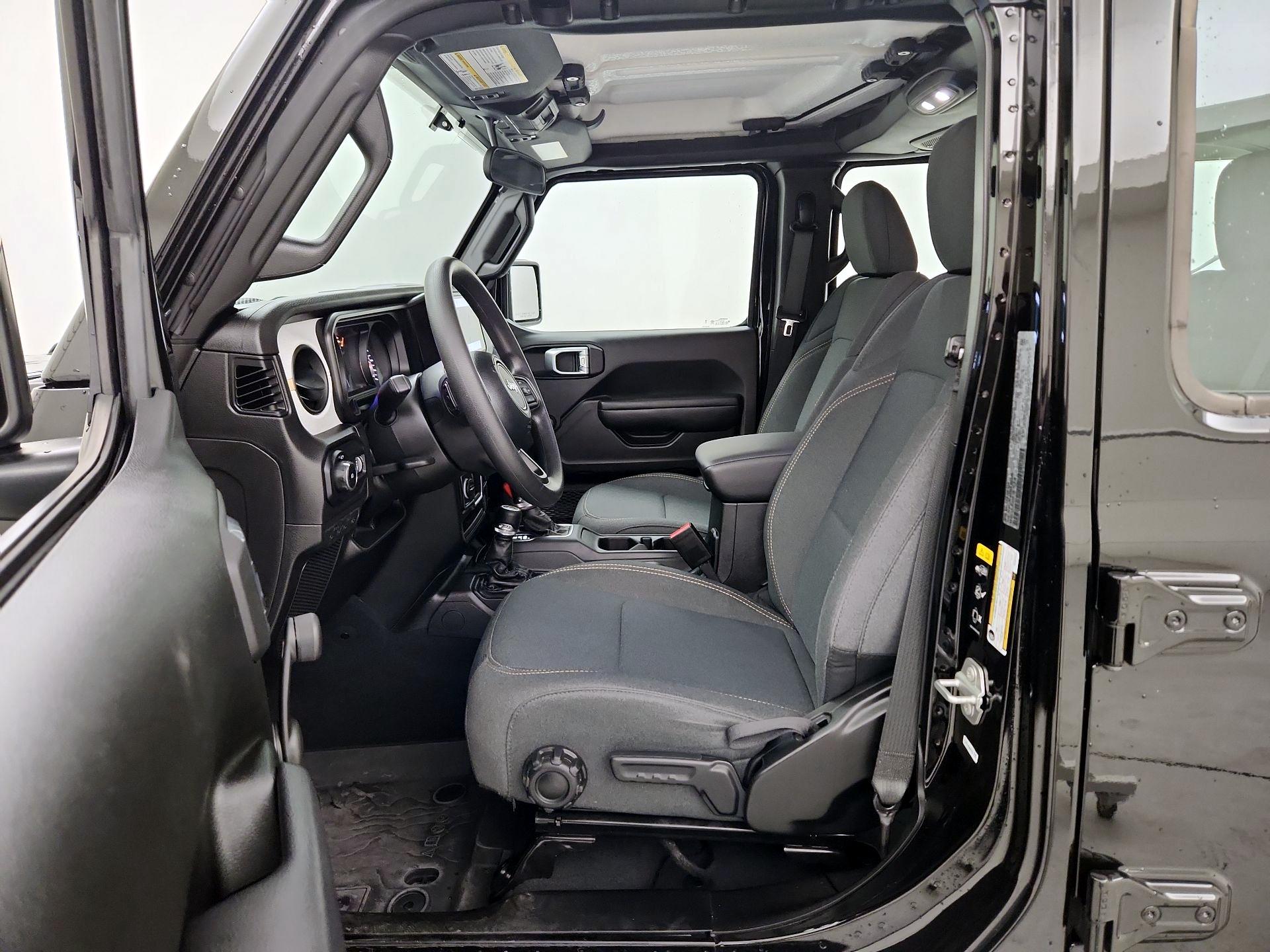 Thumbnail: 2024 Jeep Wrangler - 11