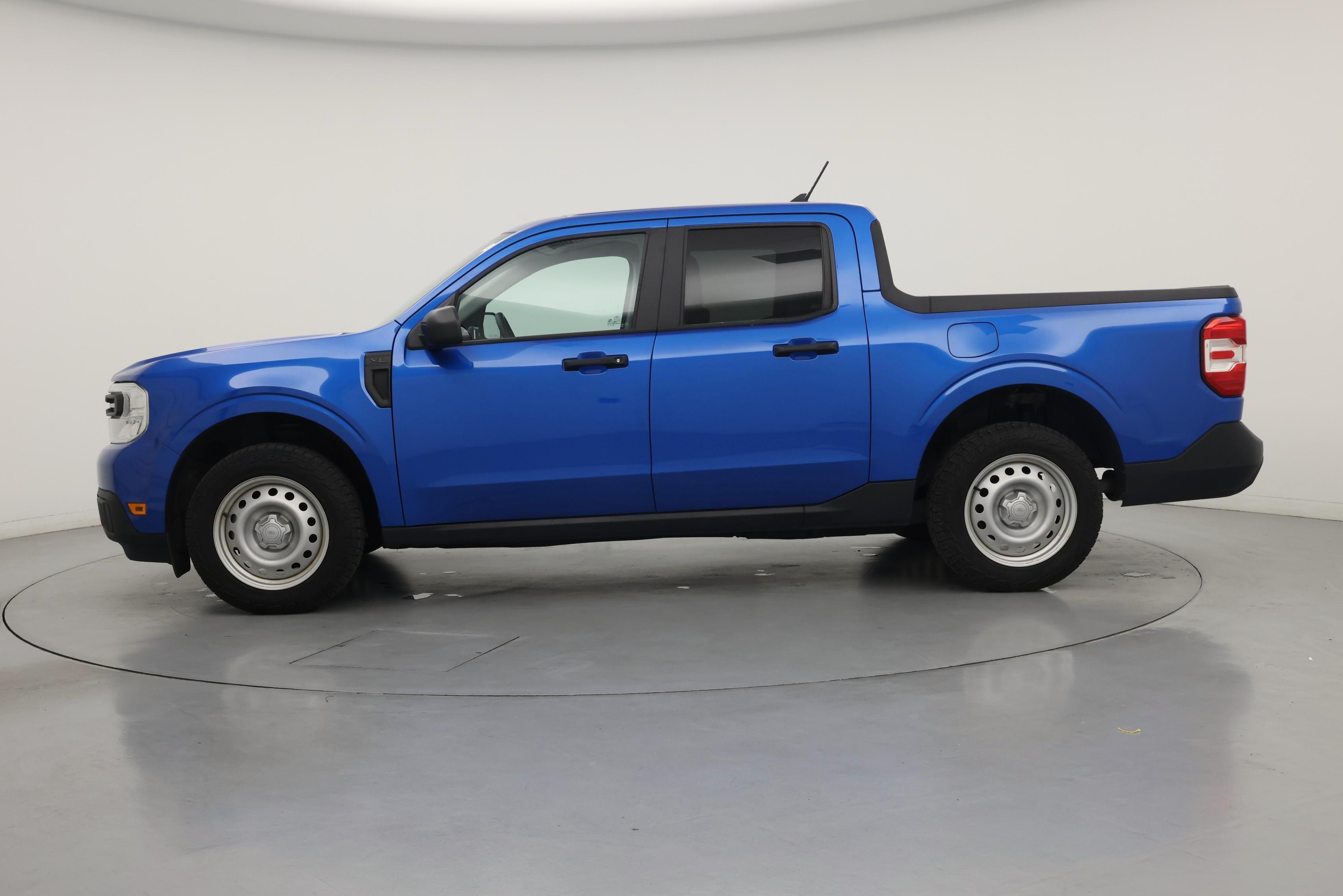 Thumbnail: 2022 Ford Maverick - 3