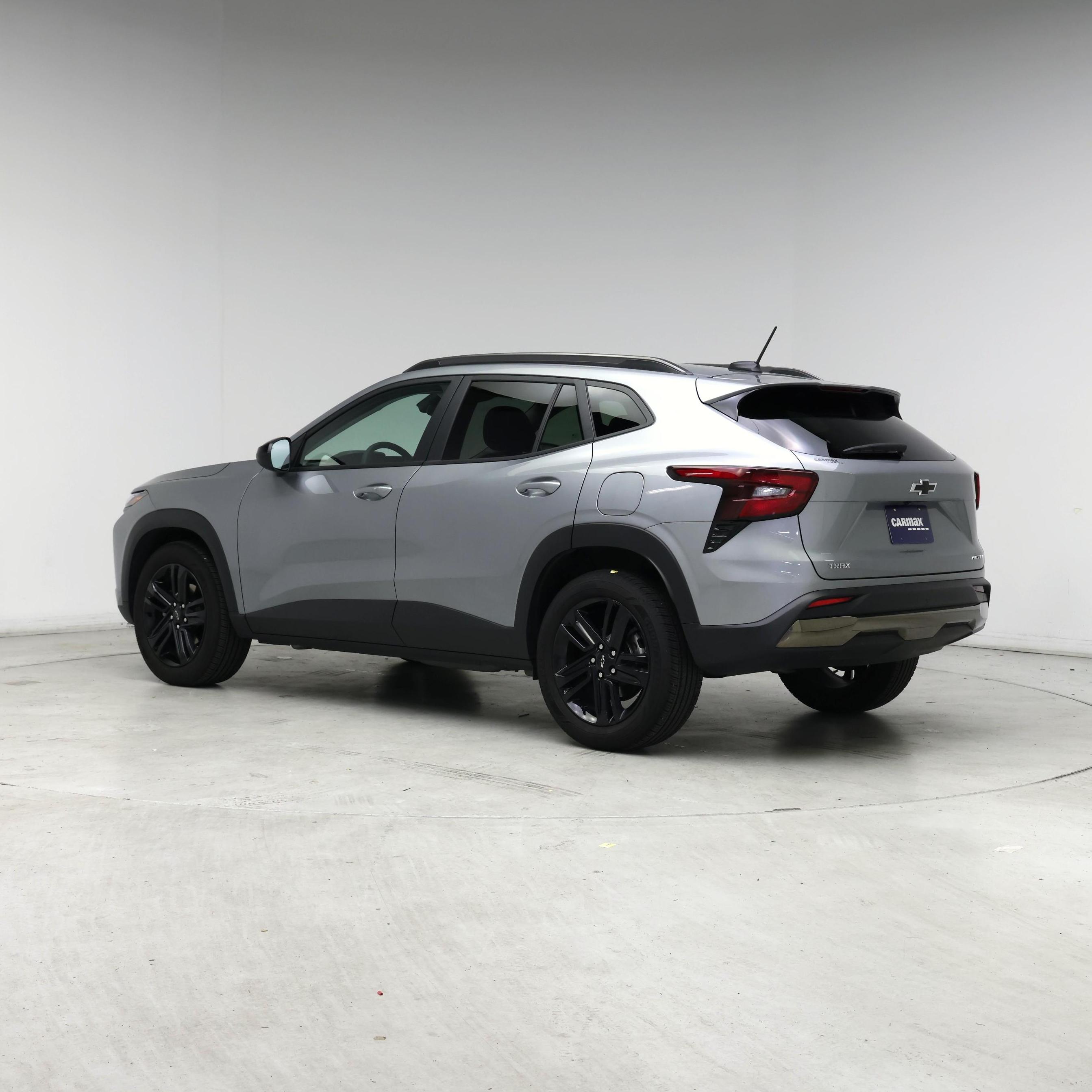 Thumbnail: 2025 Chevrolet Trax - 2