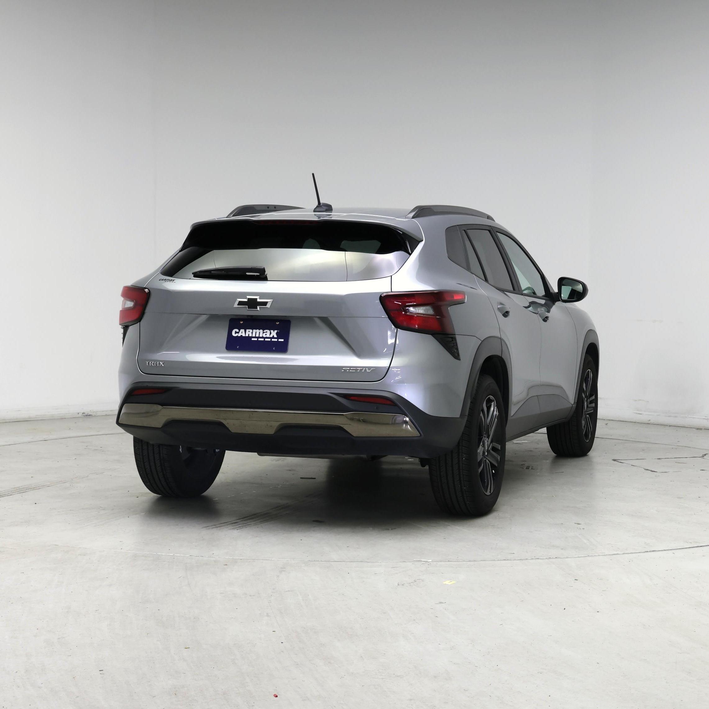 Thumbnail: 2025 Chevrolet Trax - 8
