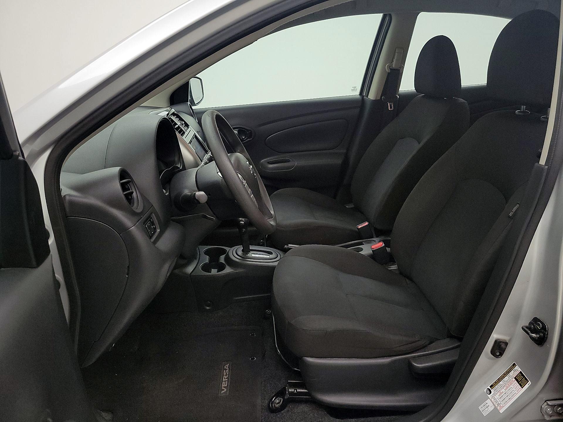 Thumbnail: 2018 Nissan Versa - 11