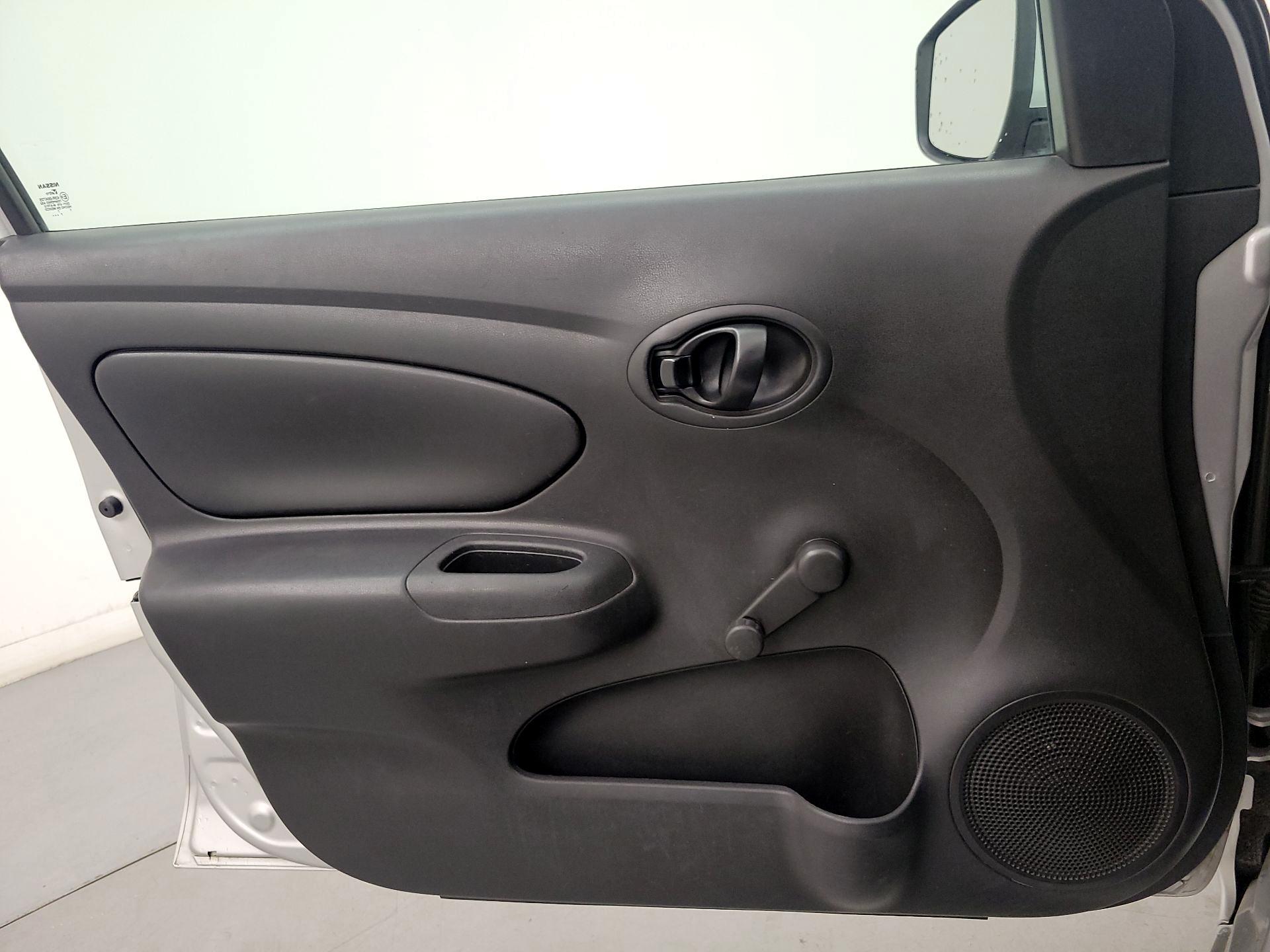Thumbnail: 2018 Nissan Versa - 12