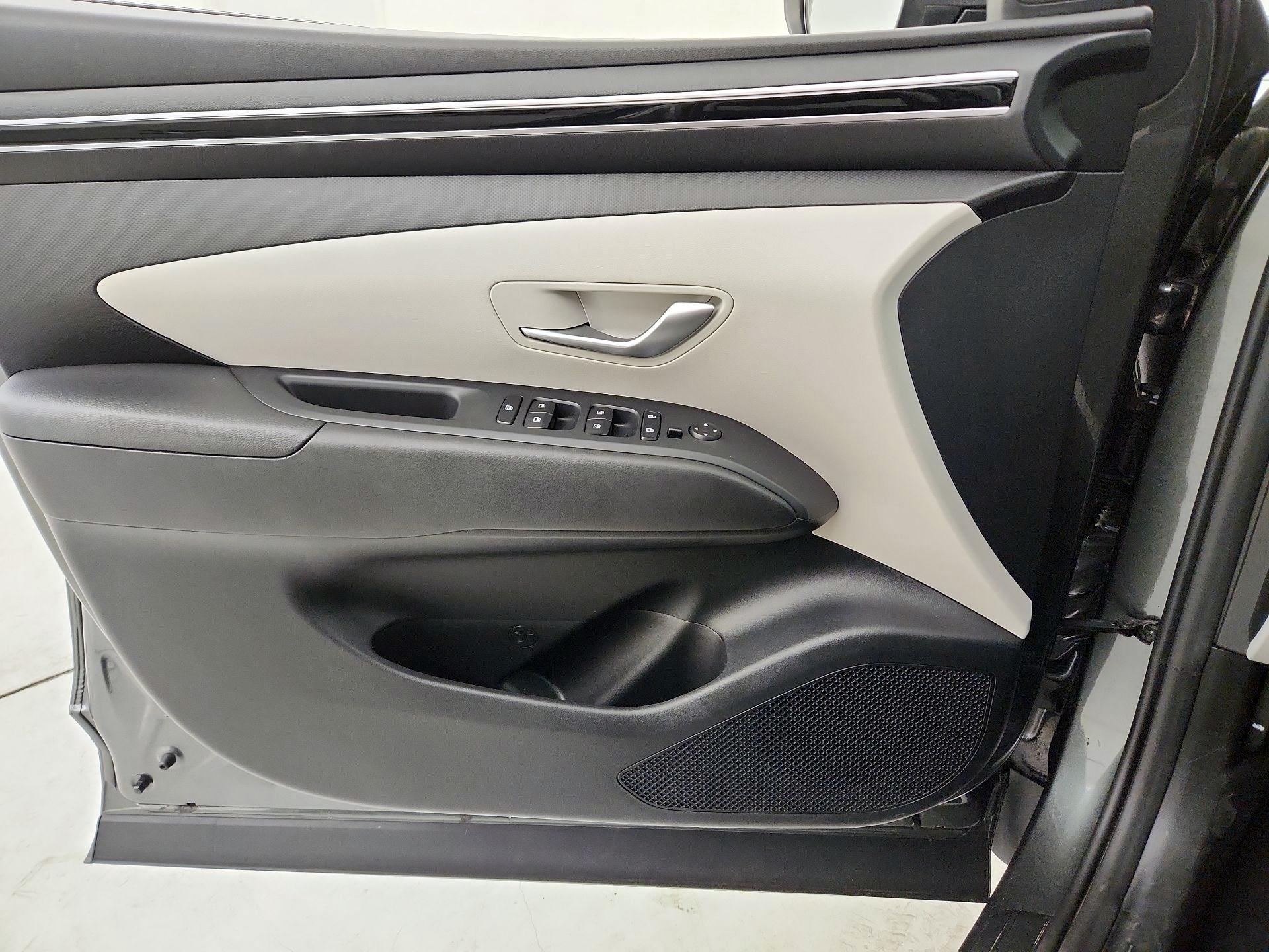 Thumbnail: 2023 Hyundai Tucson - 12