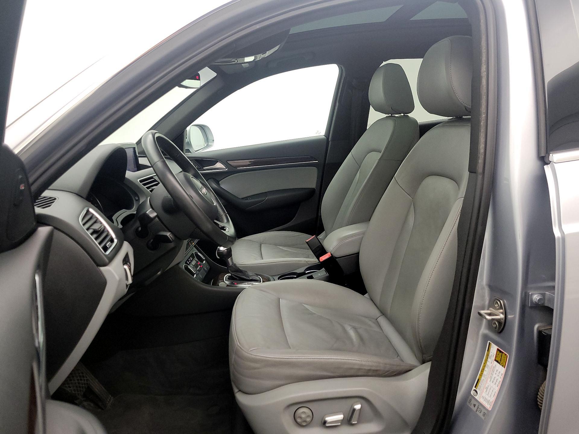 Thumbnail: 2016 Audi Q3 - 11