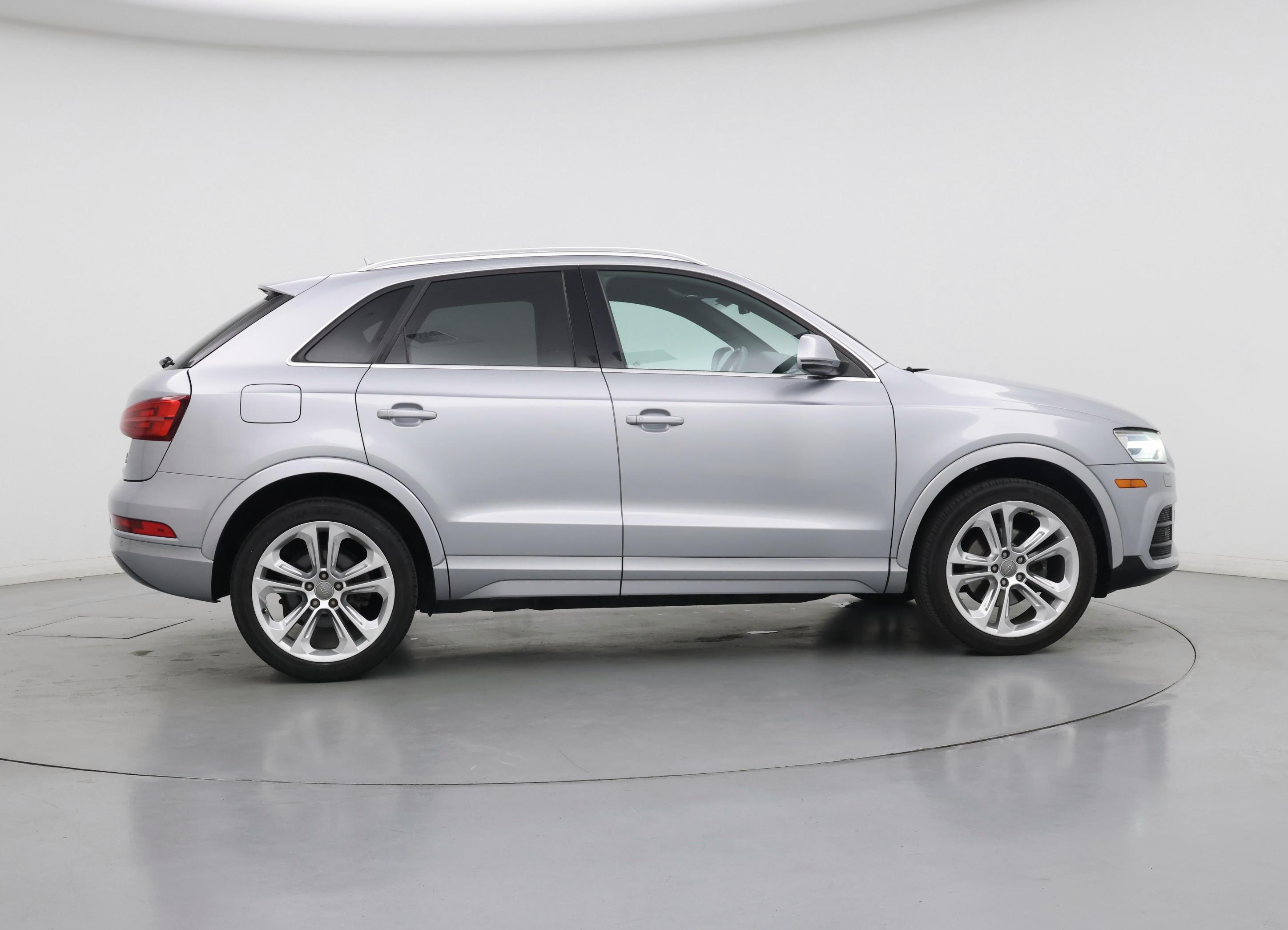 Thumbnail: 2016 Audi Q3 - 7