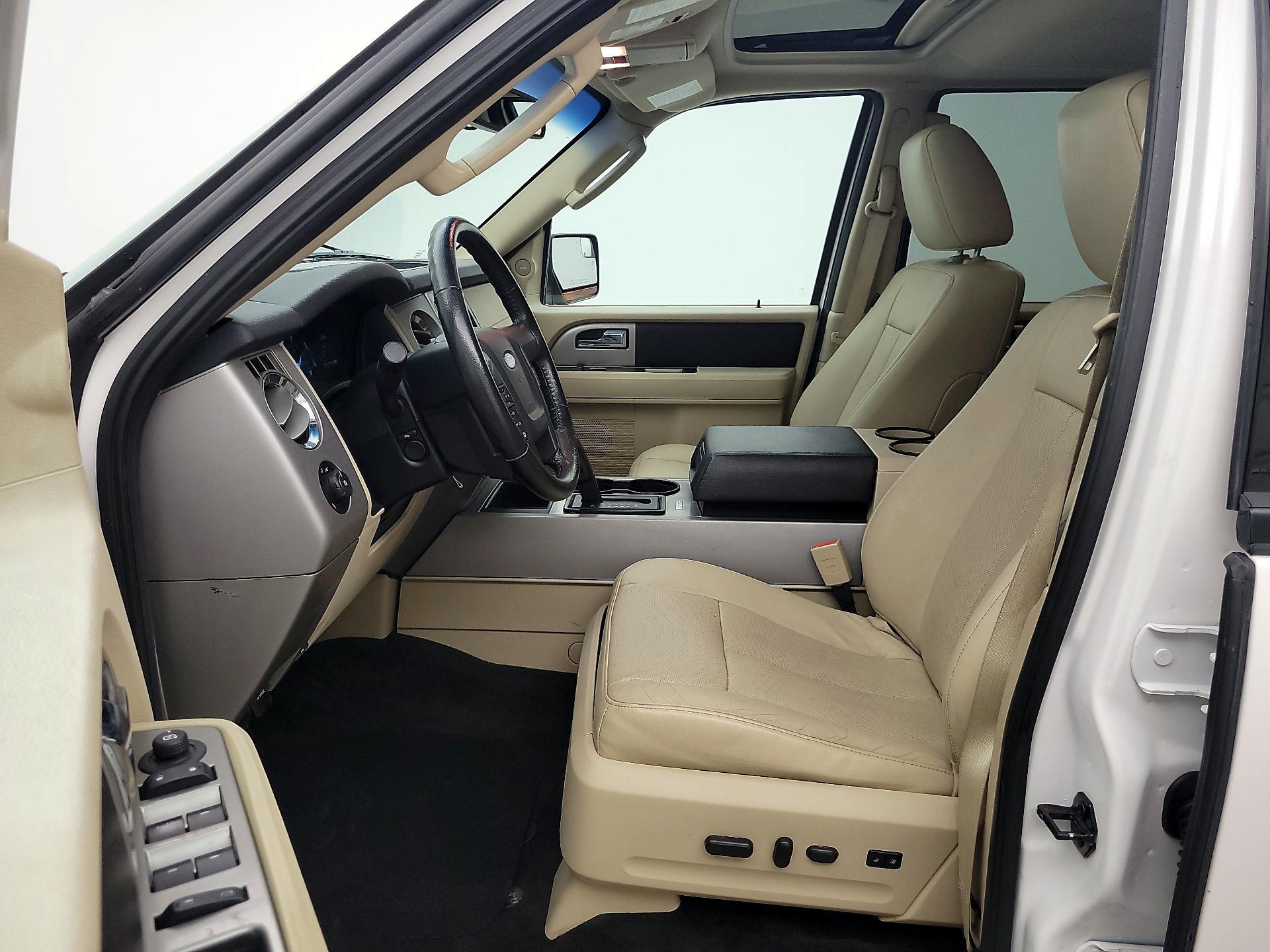Thumbnail: 2017 Ford Expedition - 11