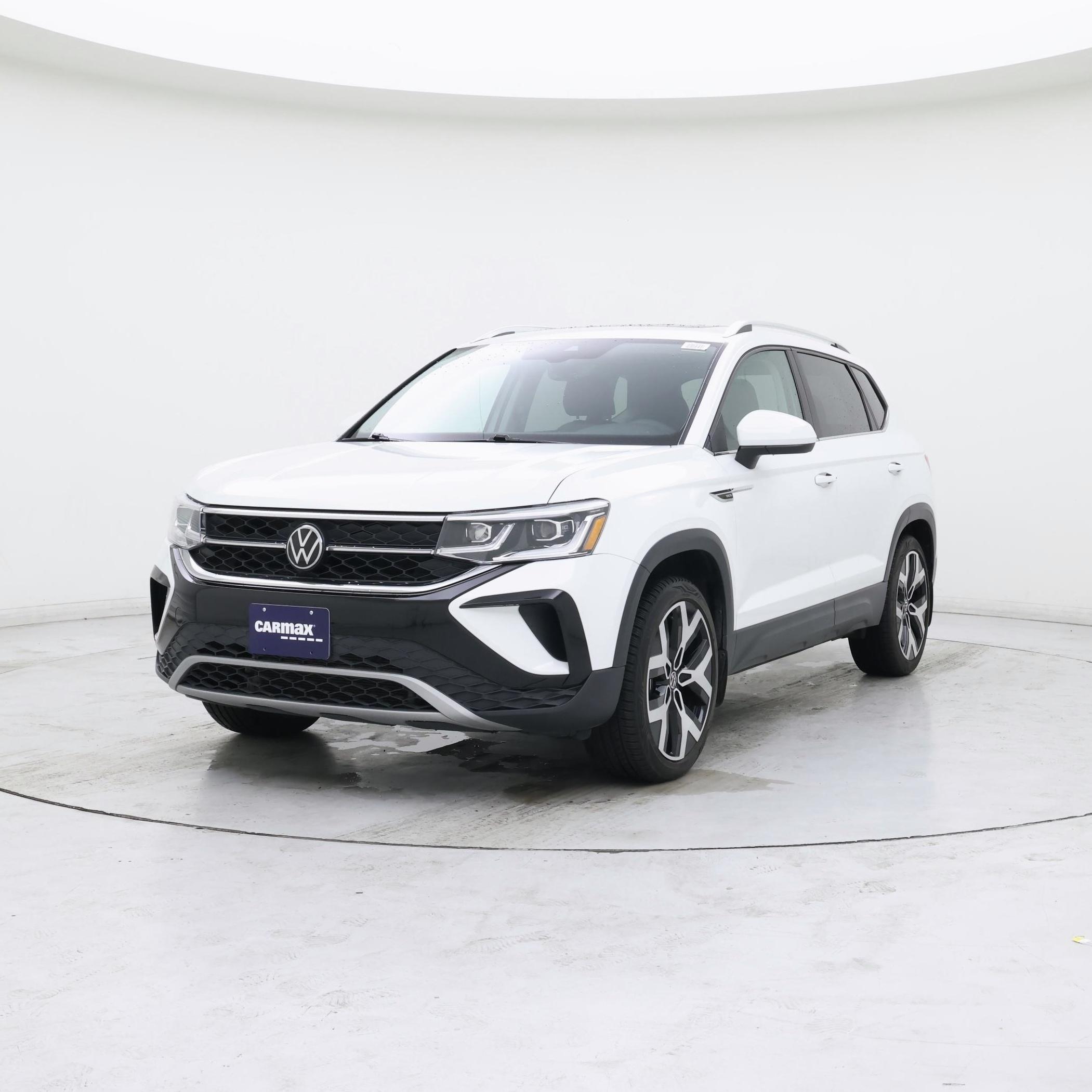 Thumbnail: 2023 Volkswagen Taos - 4