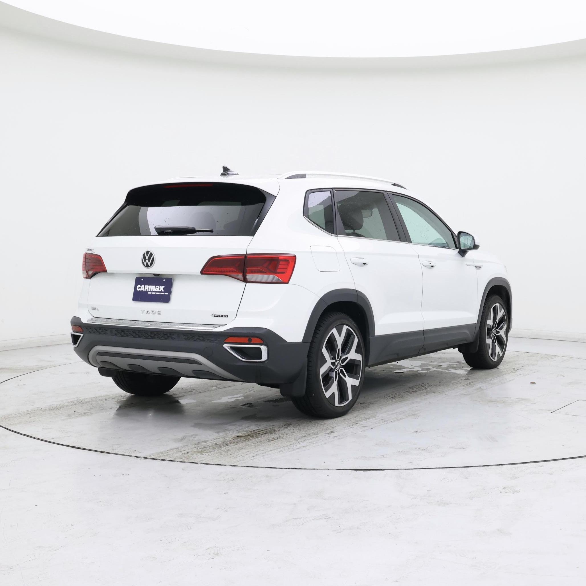 Thumbnail: 2023 Volkswagen Taos - 8