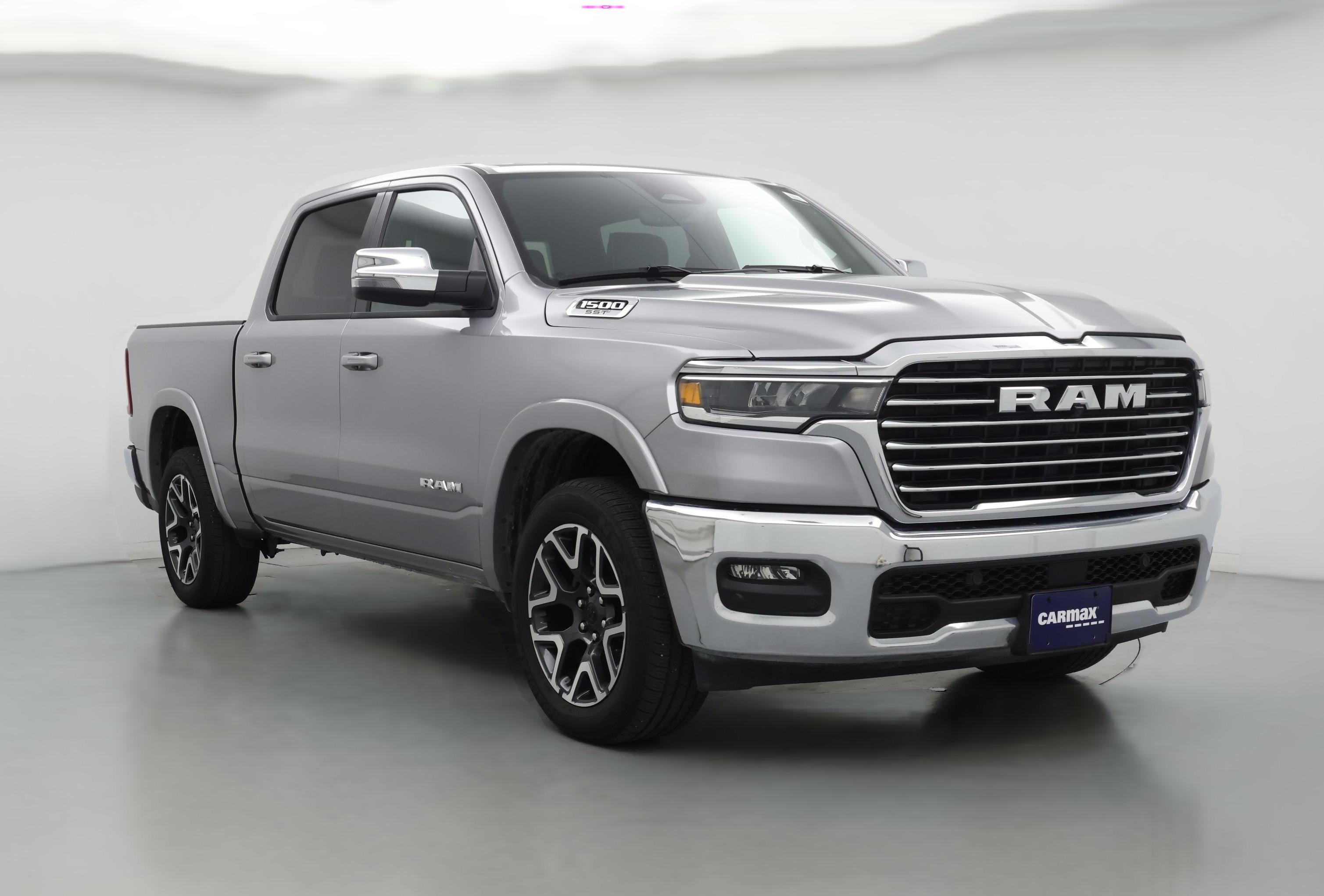 Thumbnail: 2025 RAM 1500 - 1