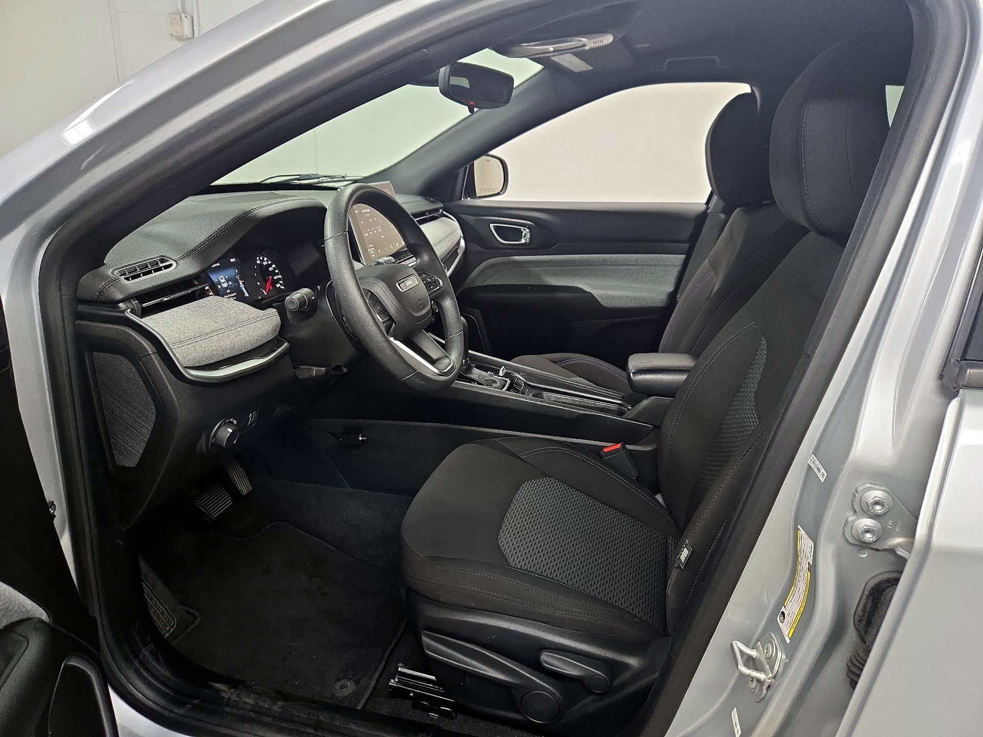 Thumbnail: 2024 Jeep Compass - 11