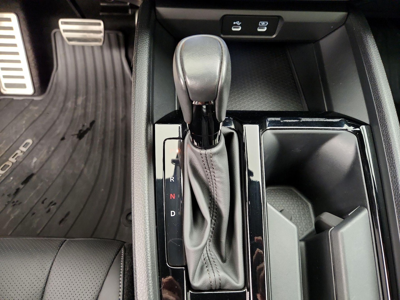 2024 Honda Accord Hybrid Sport-L - Photo 17