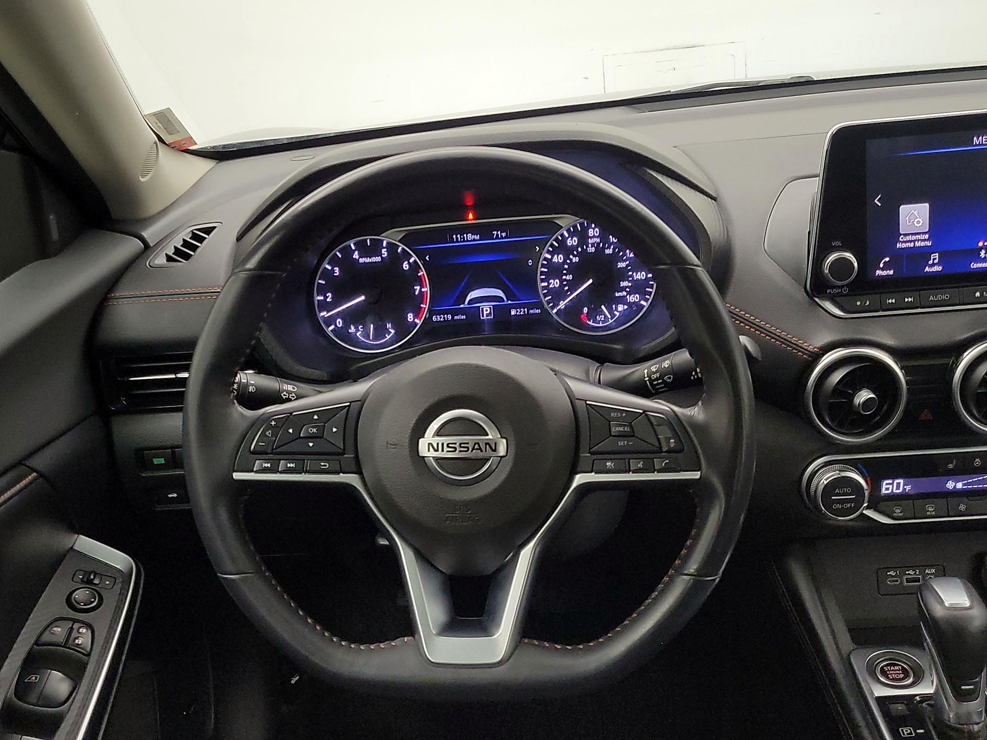 Thumbnail: 2021 Nissan Sentra - 10