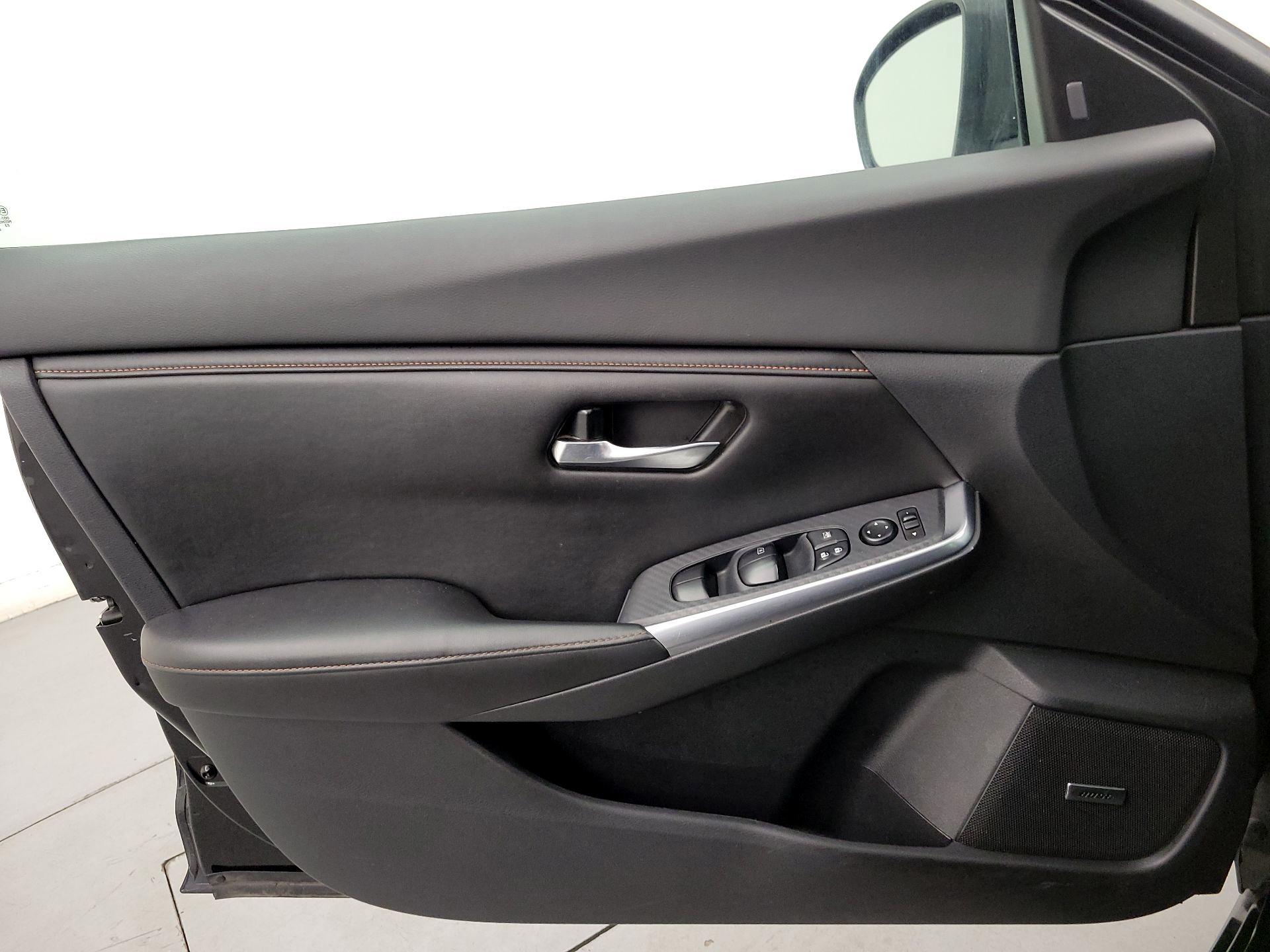 Thumbnail: 2021 Nissan Sentra - 12