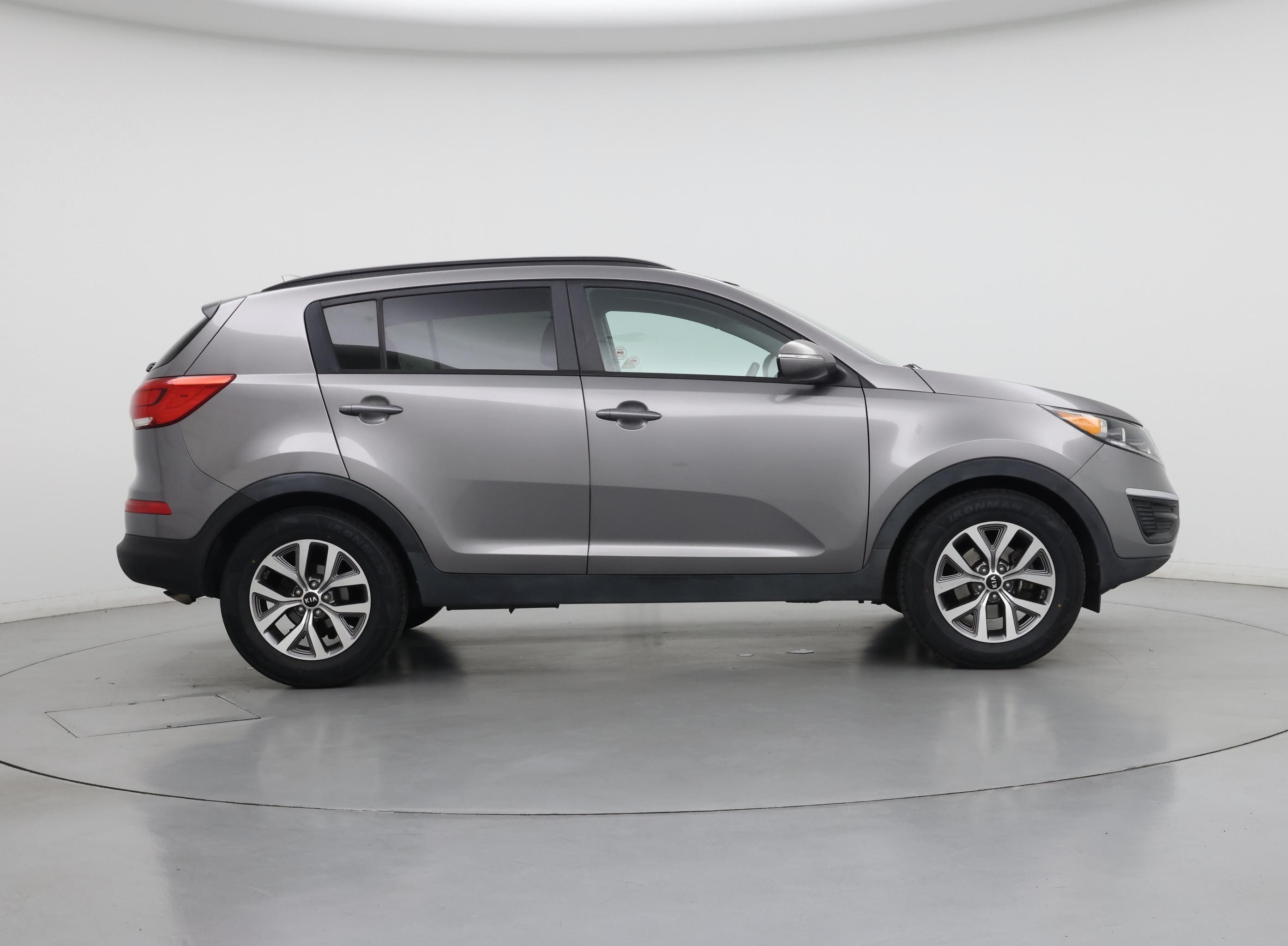 Thumbnail: 2014 Kia Sportage - 7