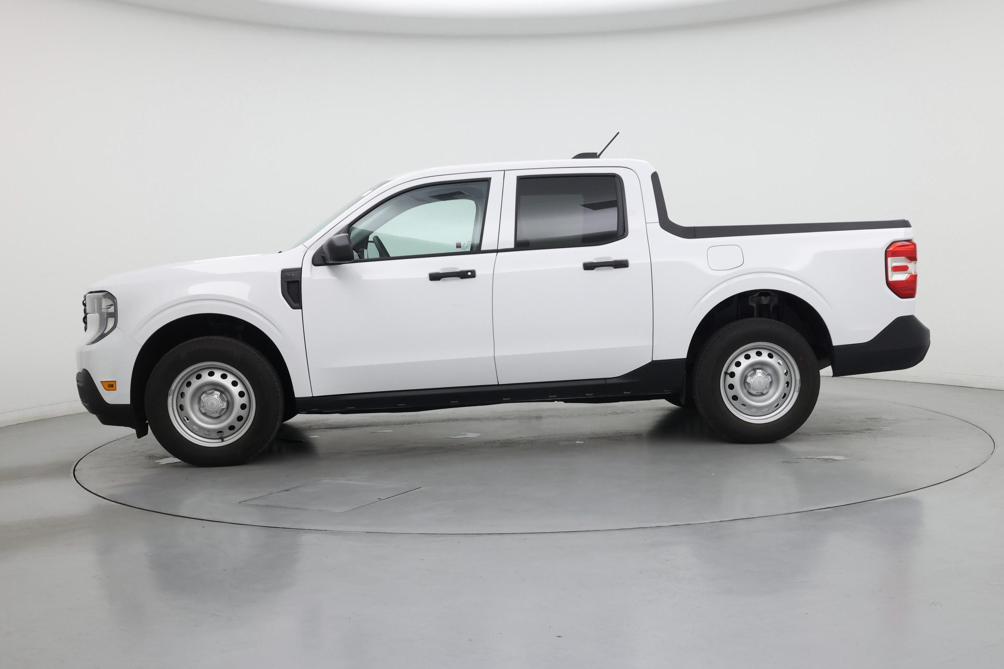 Thumbnail: 2026 Ford Maverick - 3