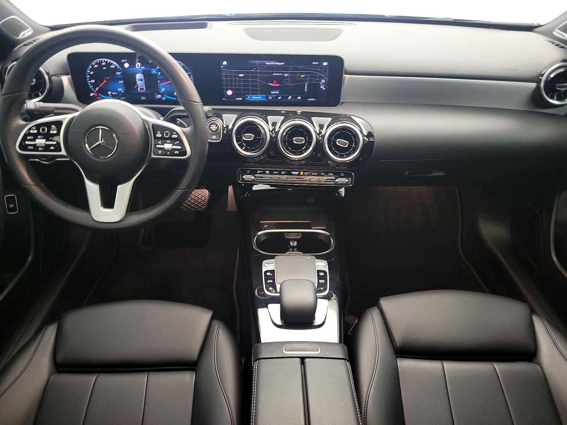 Thumbnail: 2019 Mercedes-Benz A-Class - 9