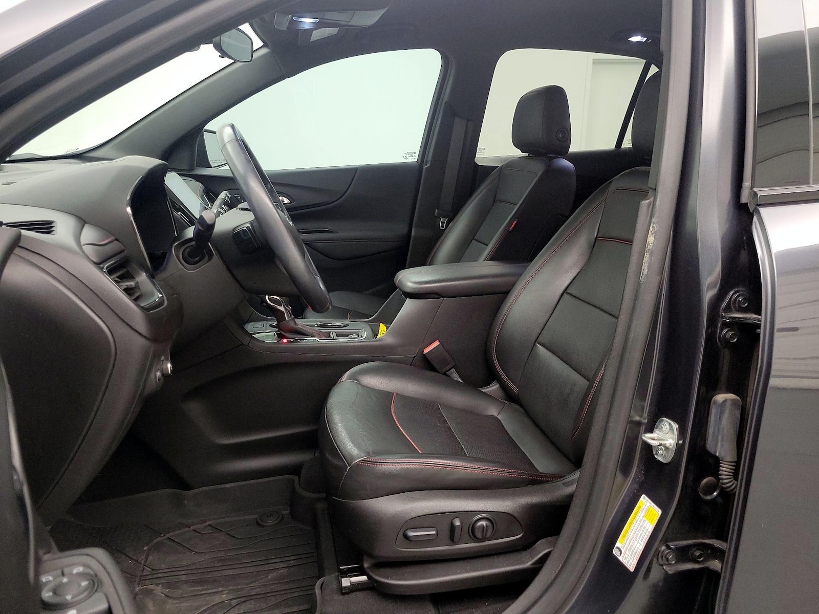 2022 Chevrolet Equinox RS - Photo 12