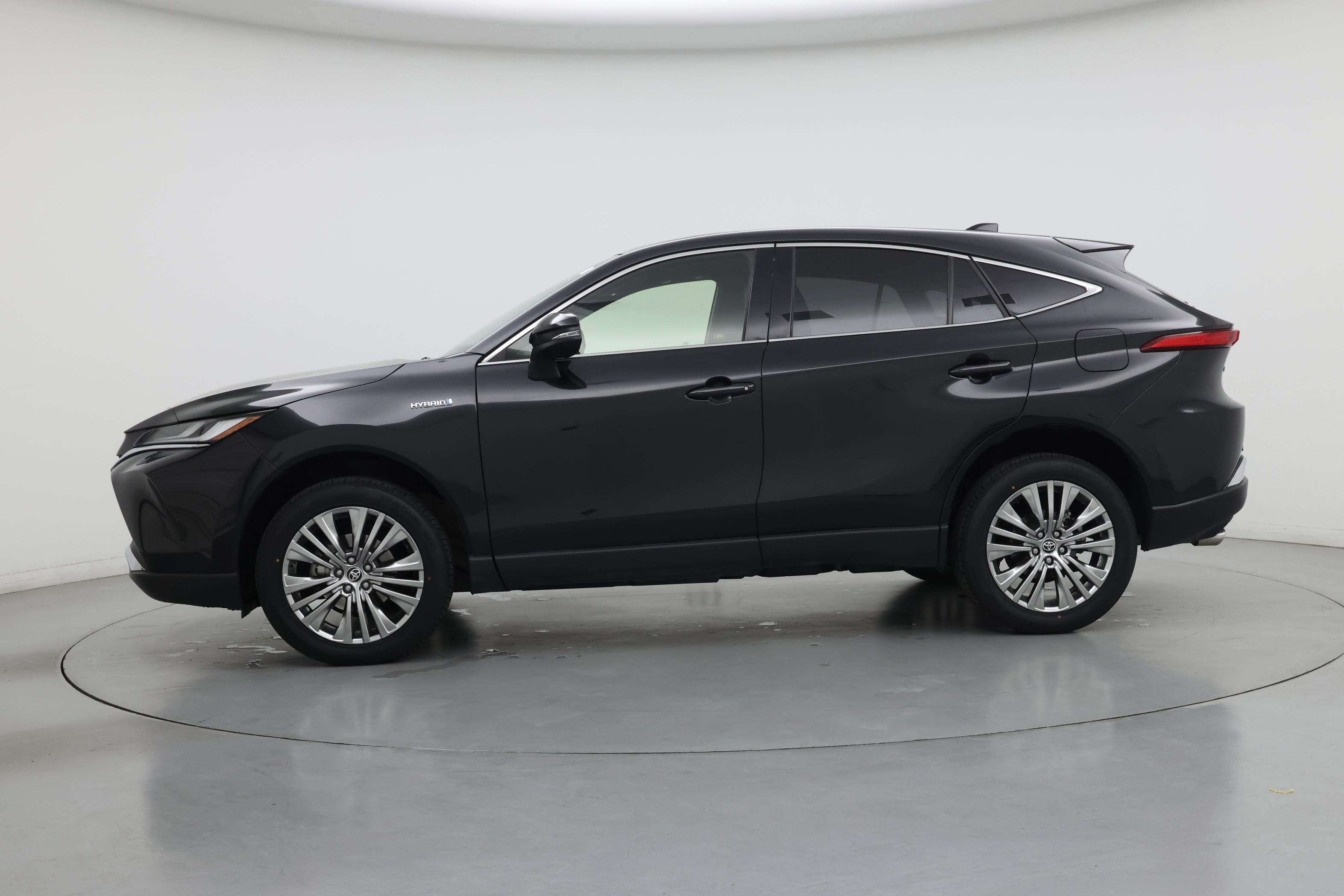Thumbnail: 2021 Toyota Venza - 3