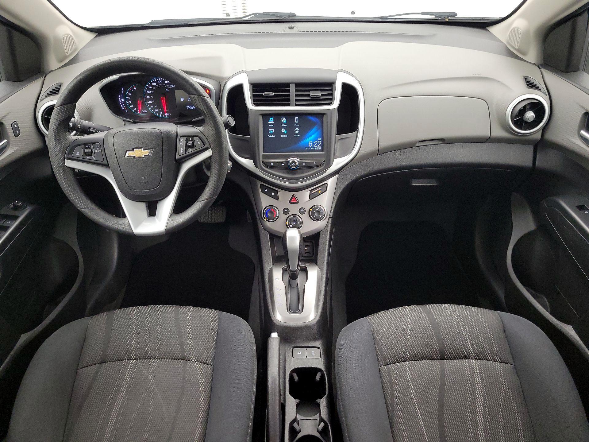 Thumbnail: 2017 Chevrolet Sonic - 9