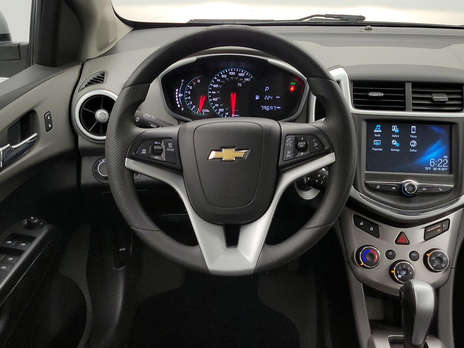 Thumbnail: 2017 Chevrolet Sonic - 10
