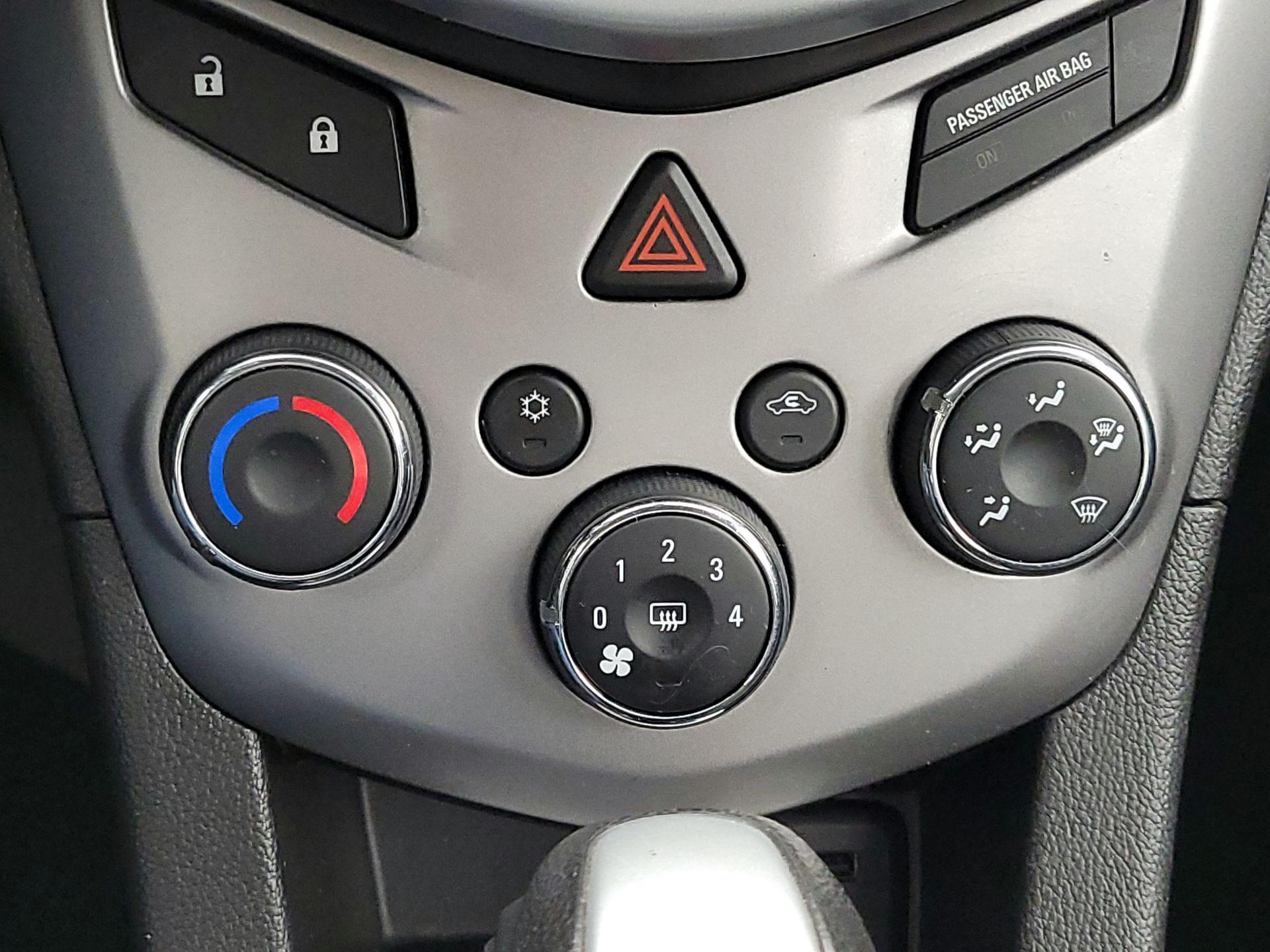 Thumbnail: 2017 Chevrolet Sonic - 16