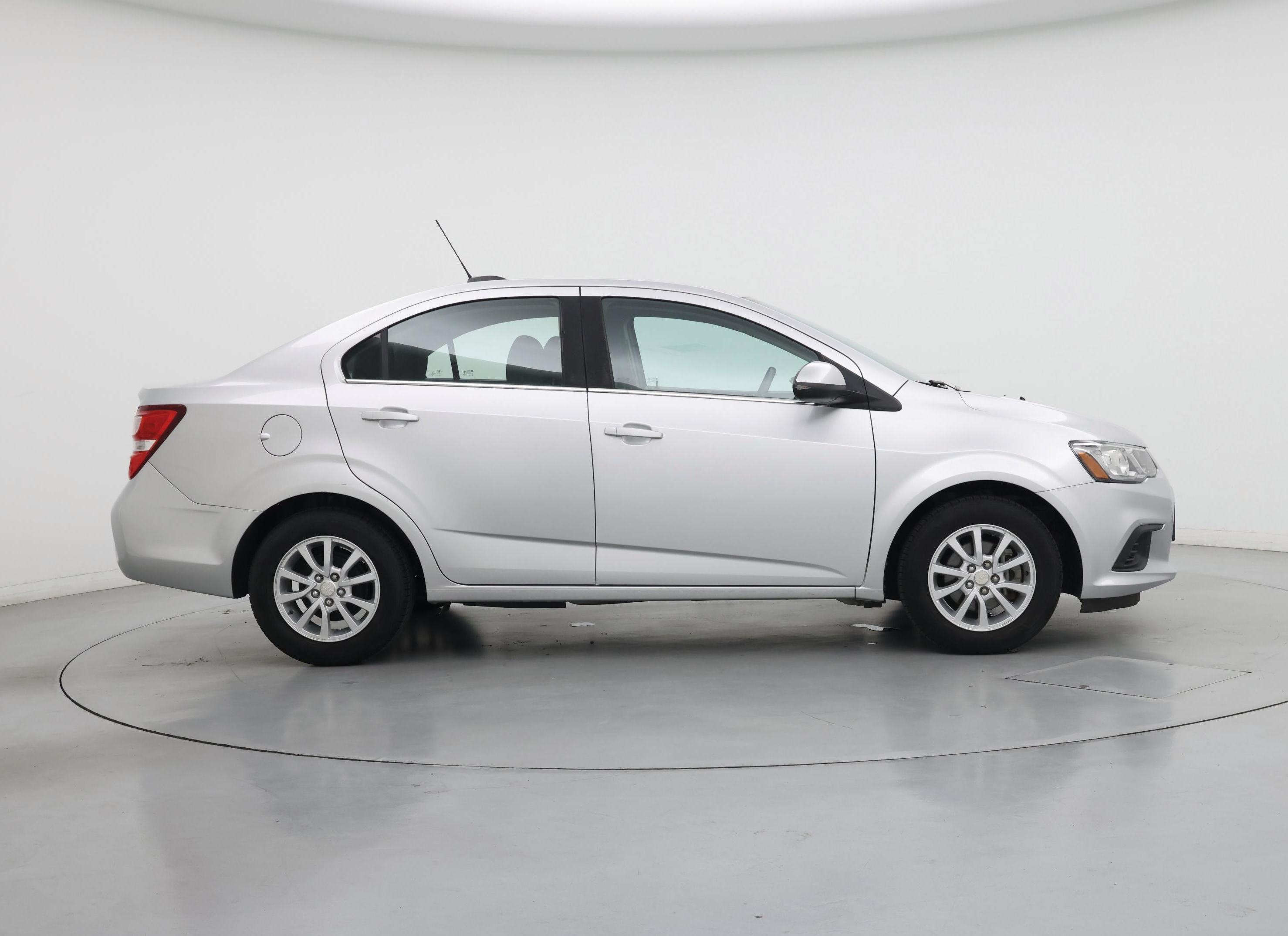 Thumbnail: 2017 Chevrolet Sonic - 7
