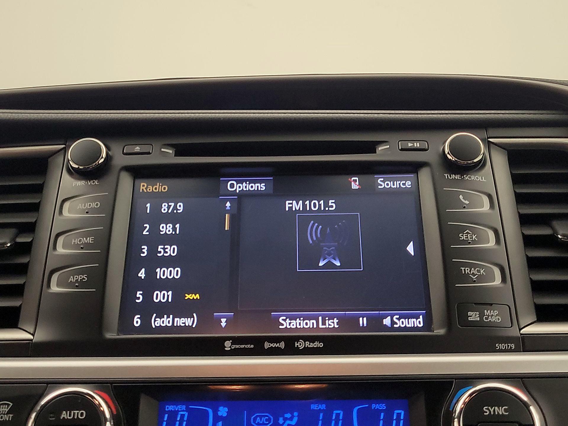 Thumbnail: 2017 Toyota Highlander - 16