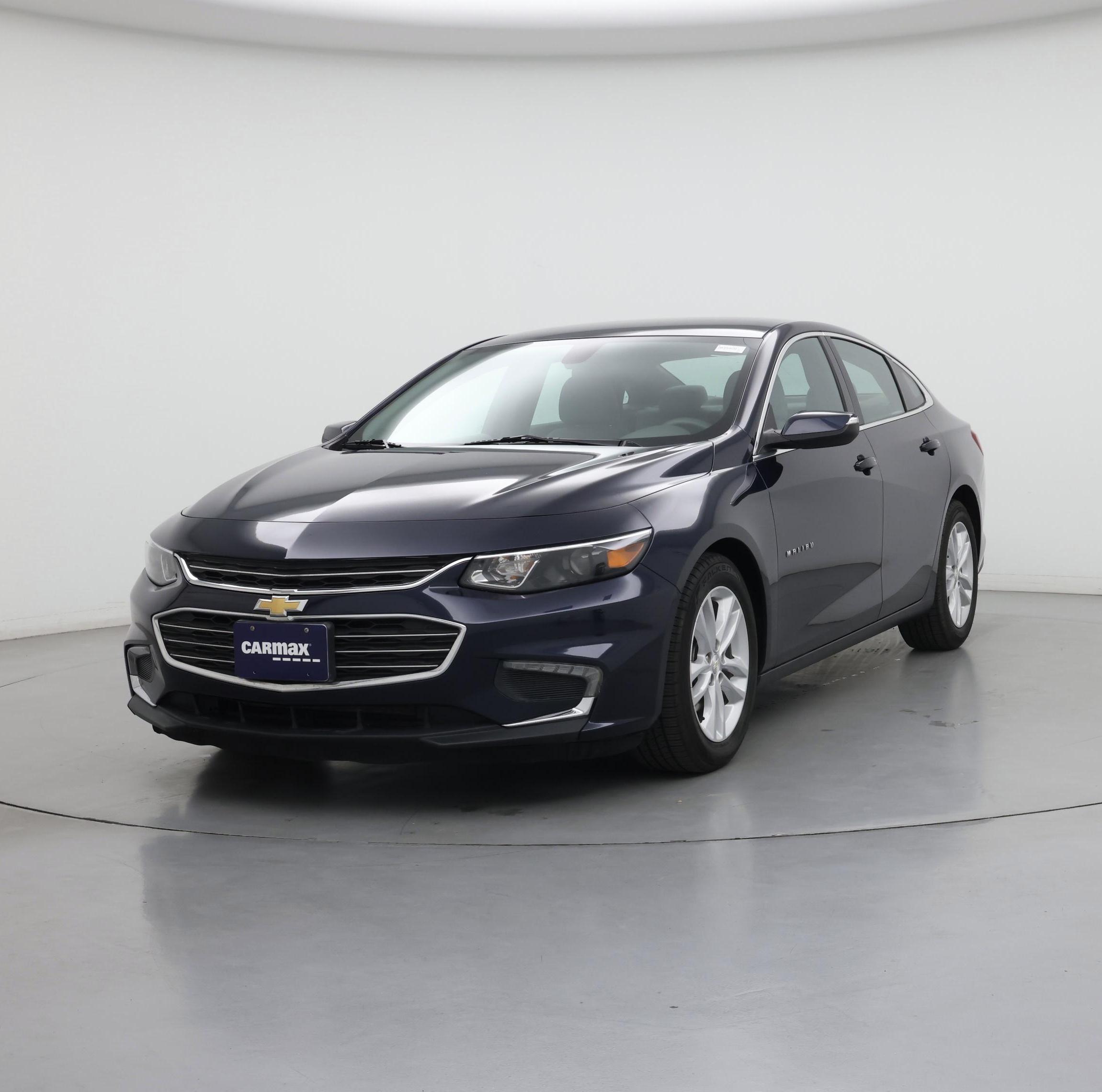 Thumbnail: 2017 Chevrolet Malibu - 4