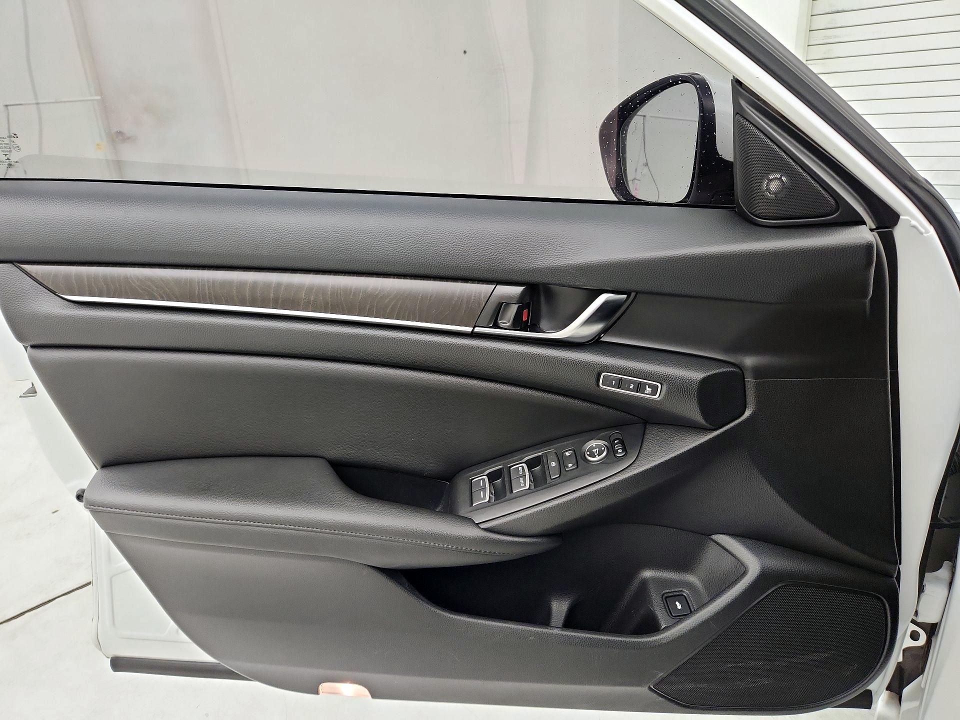 Thumbnail: 2021 Honda Accord - 12