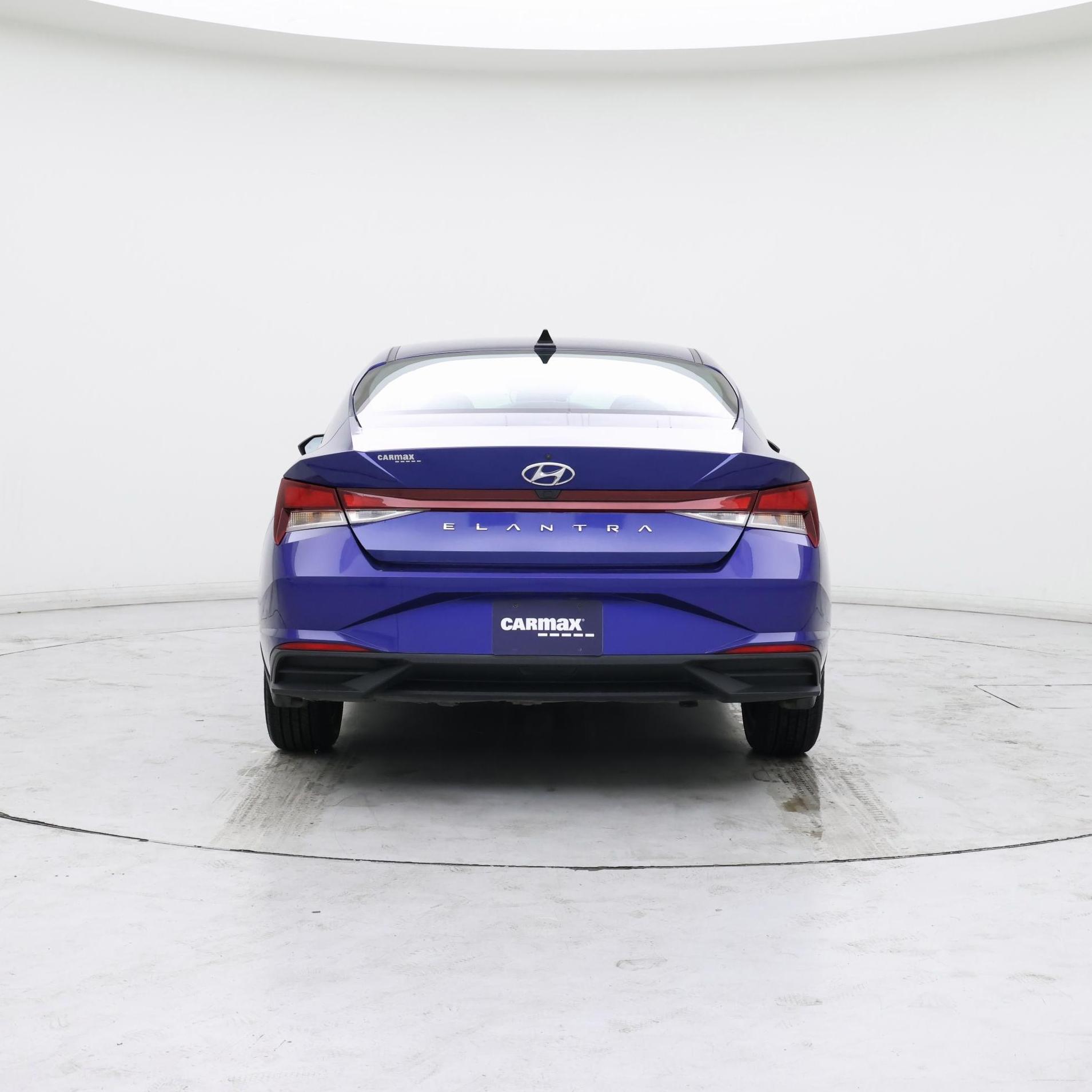 Thumbnail: 2022 Hyundai Elantra - 6
