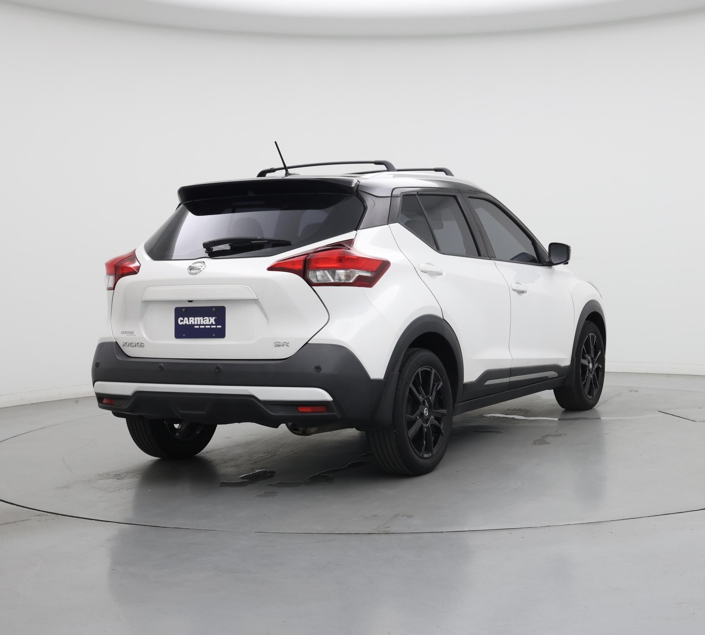 Thumbnail: 2020 Nissan Kicks - 8