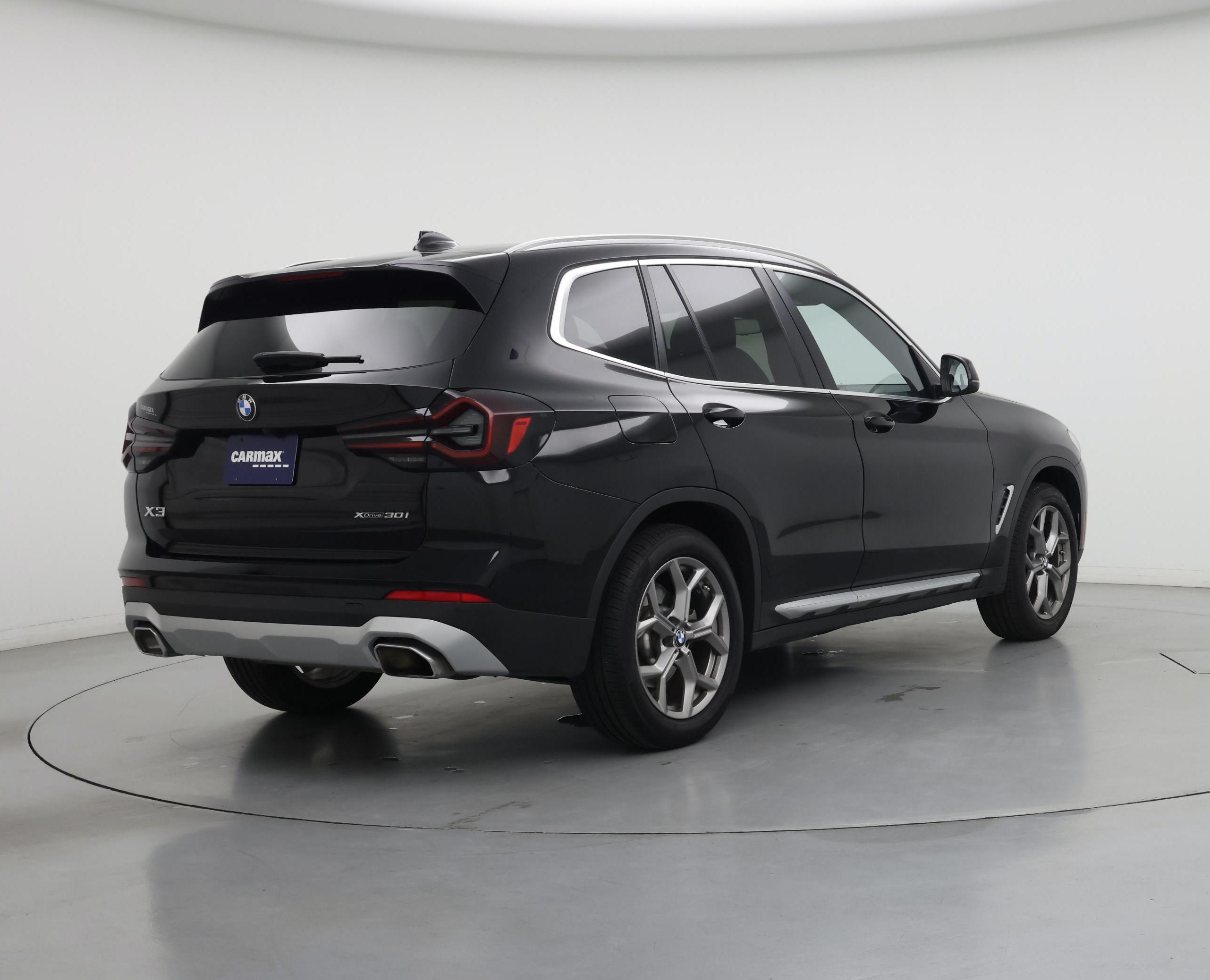 Thumbnail: 2024 BMW X3 - 8