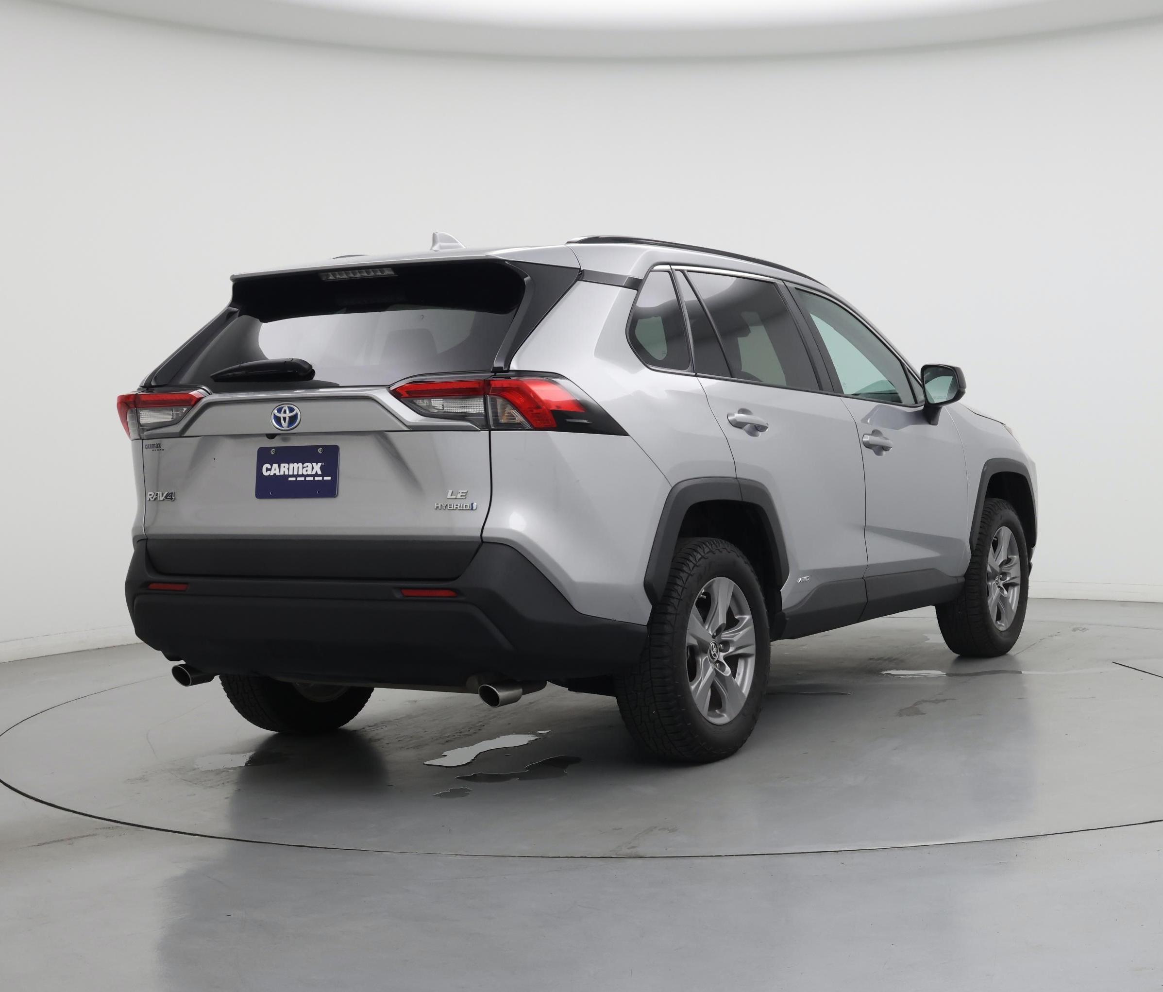 Thumbnail: 2023 Toyota RAV4 - 8