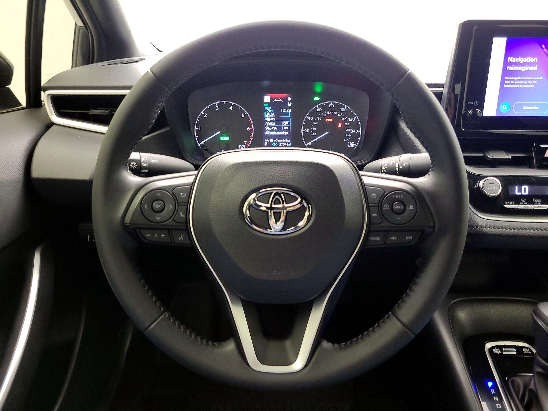 Thumbnail: 2024 Toyota Corolla - 10
