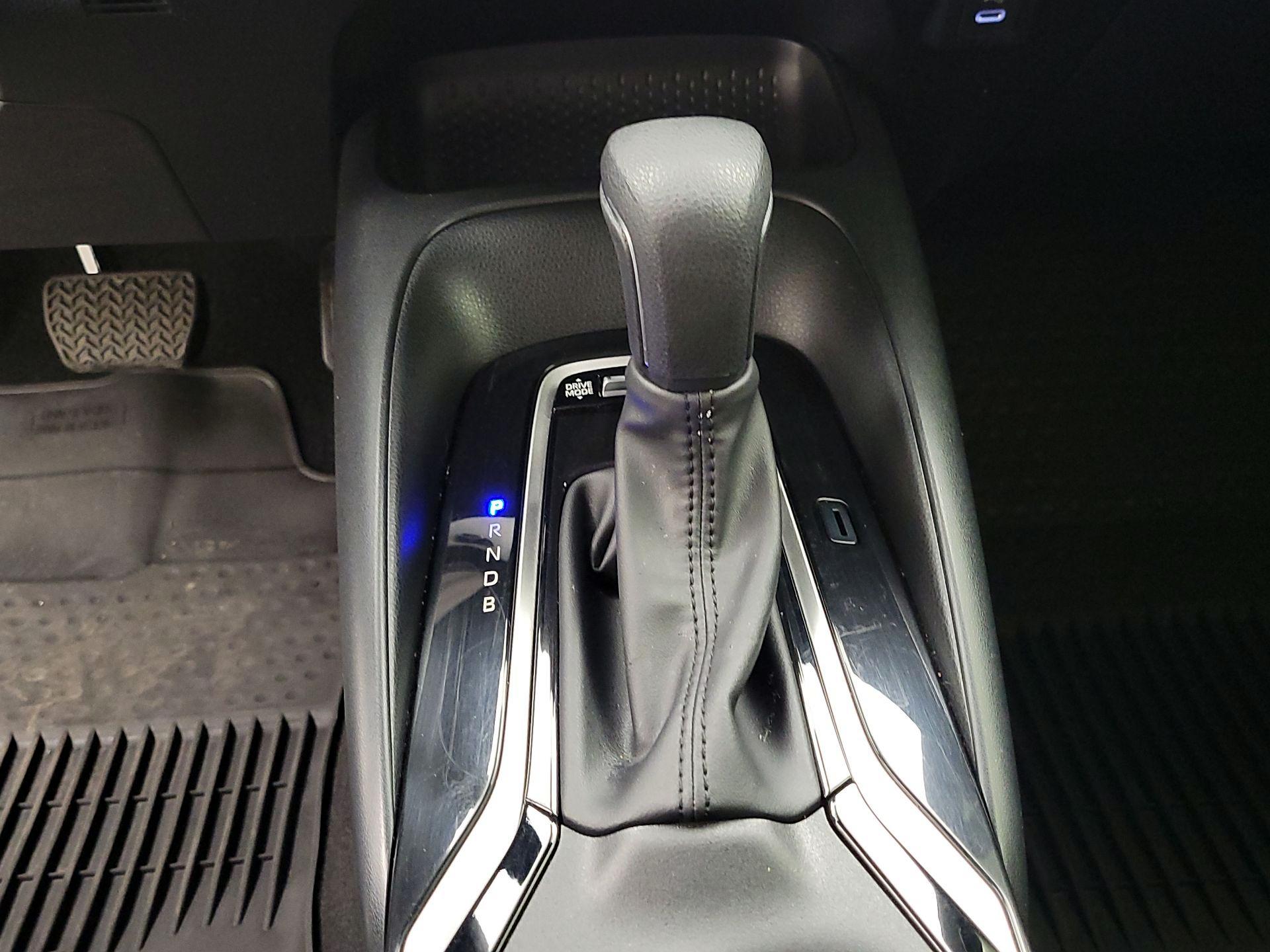 Thumbnail: 2024 Toyota Corolla - 18