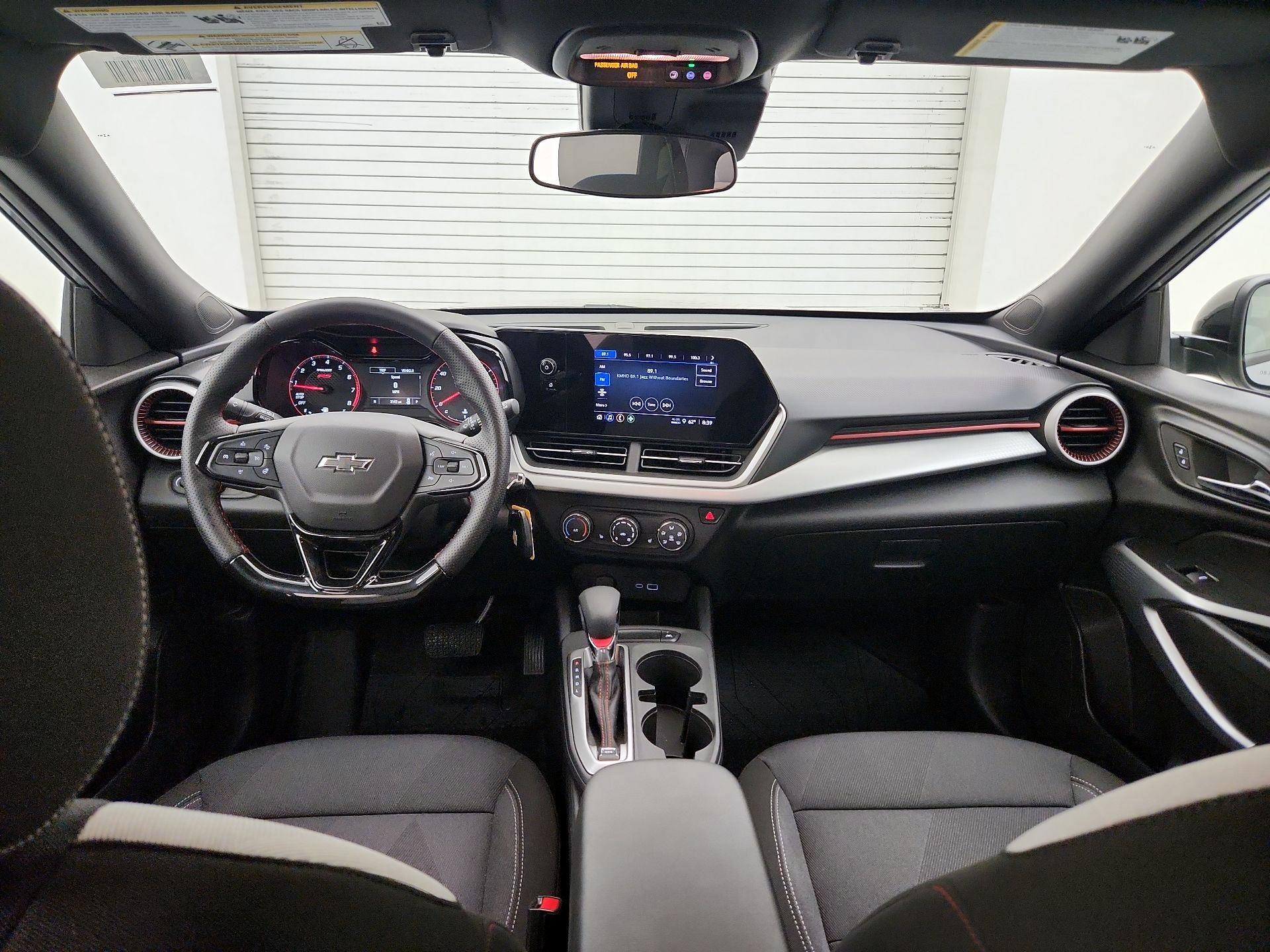 Thumbnail: 2026 Chevrolet Trax - 9