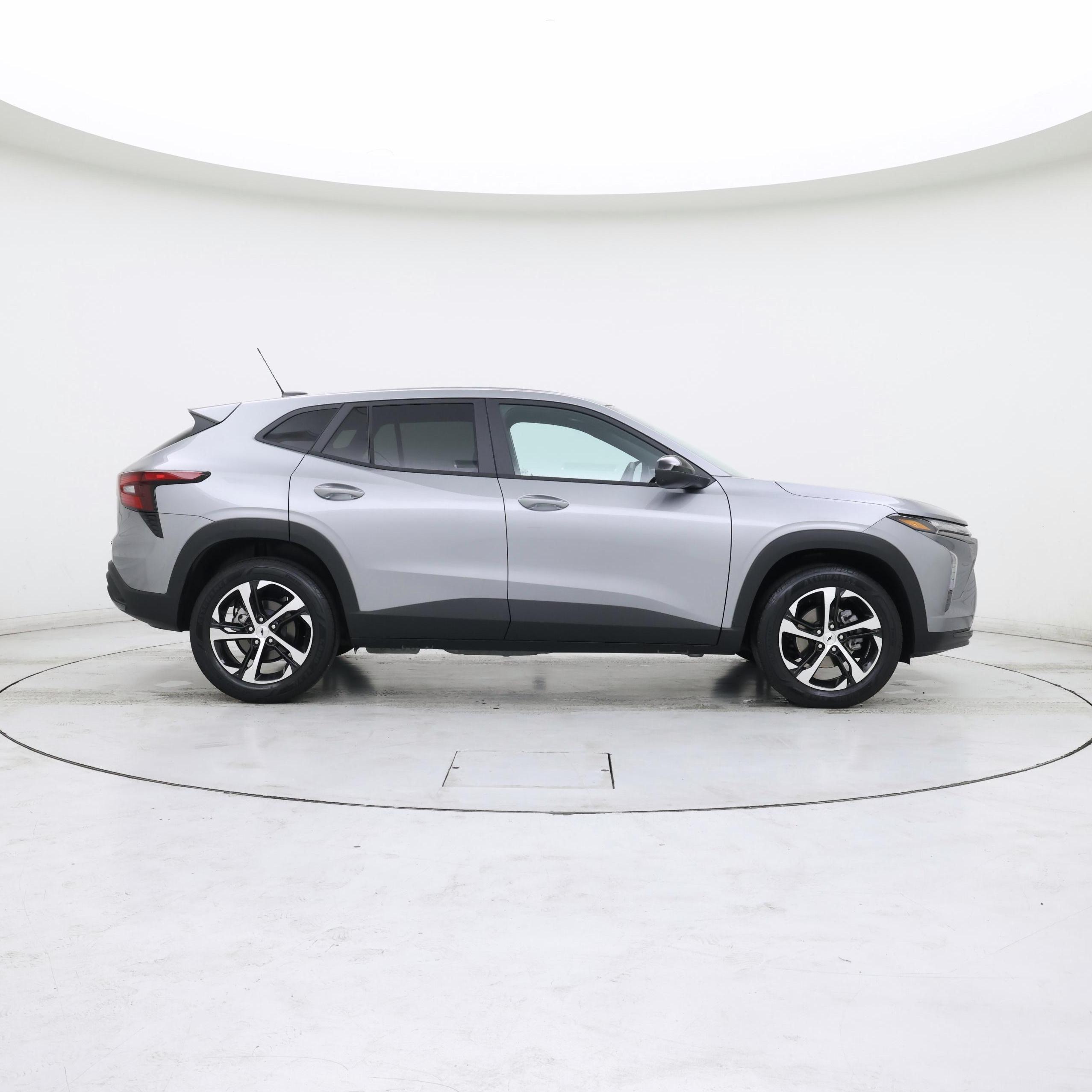 Thumbnail: 2026 Chevrolet Trax - 7