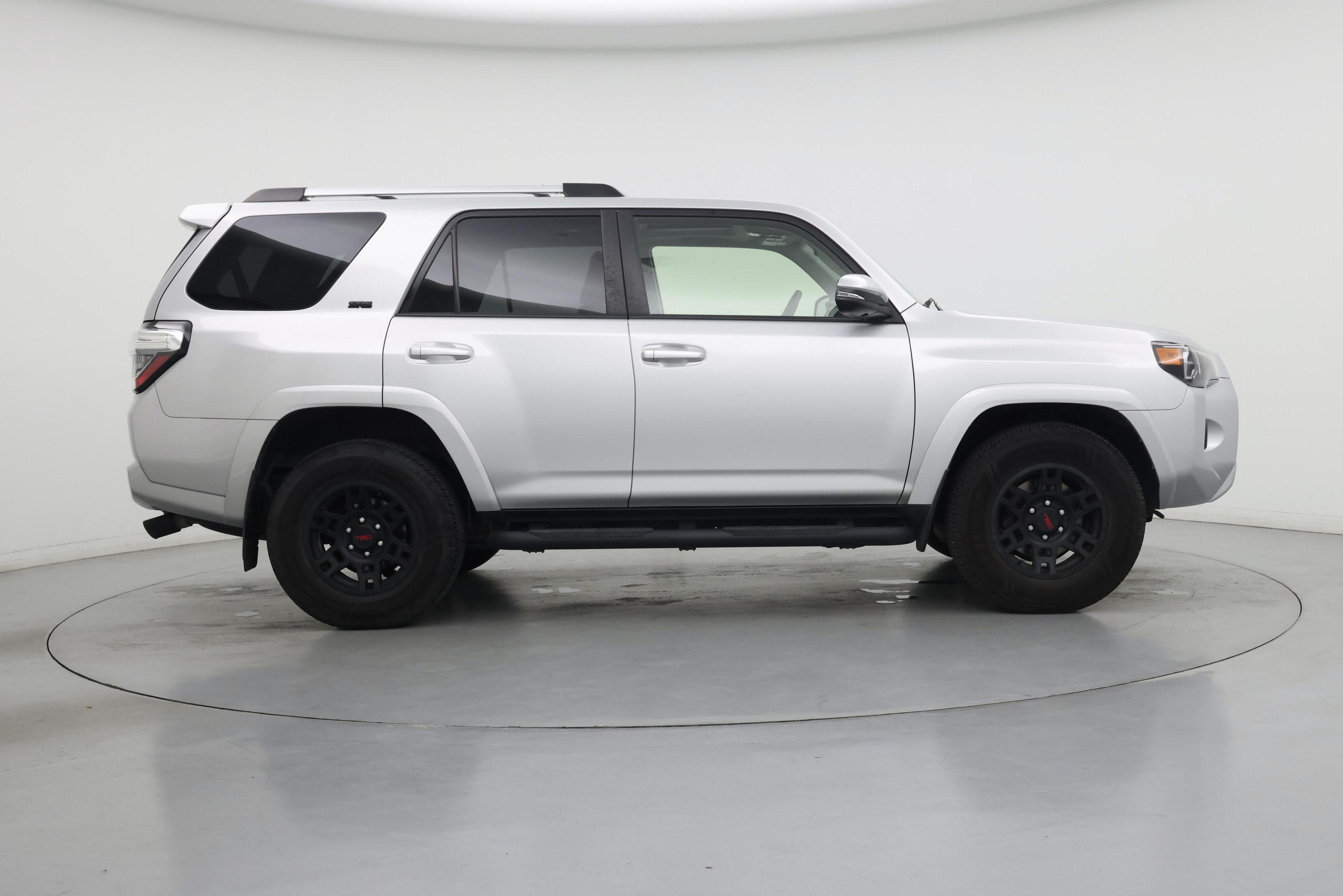 Thumbnail: 2022 Toyota 4Runner - 7